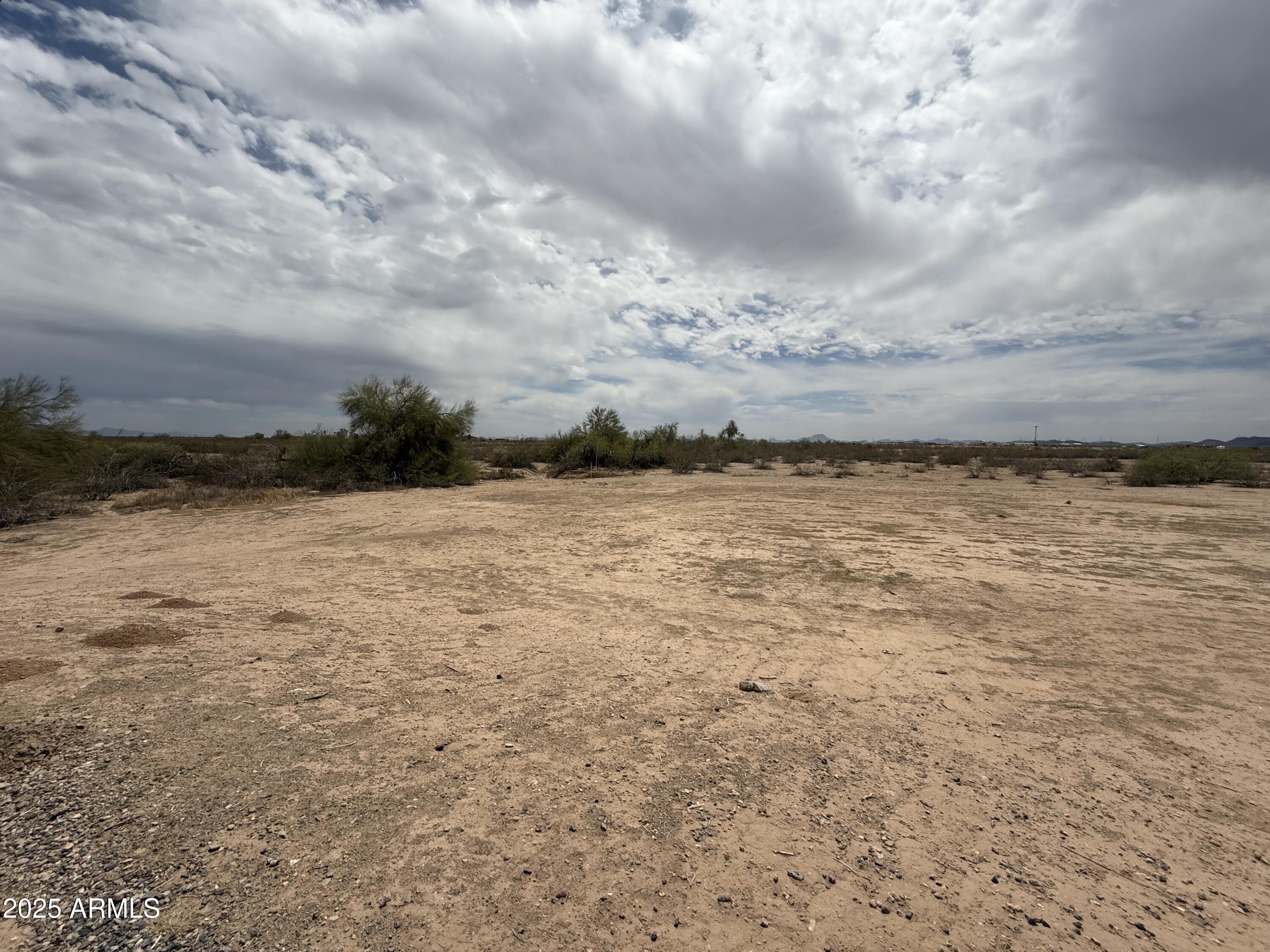 37611 W Rovey Avenue Property Photo 16