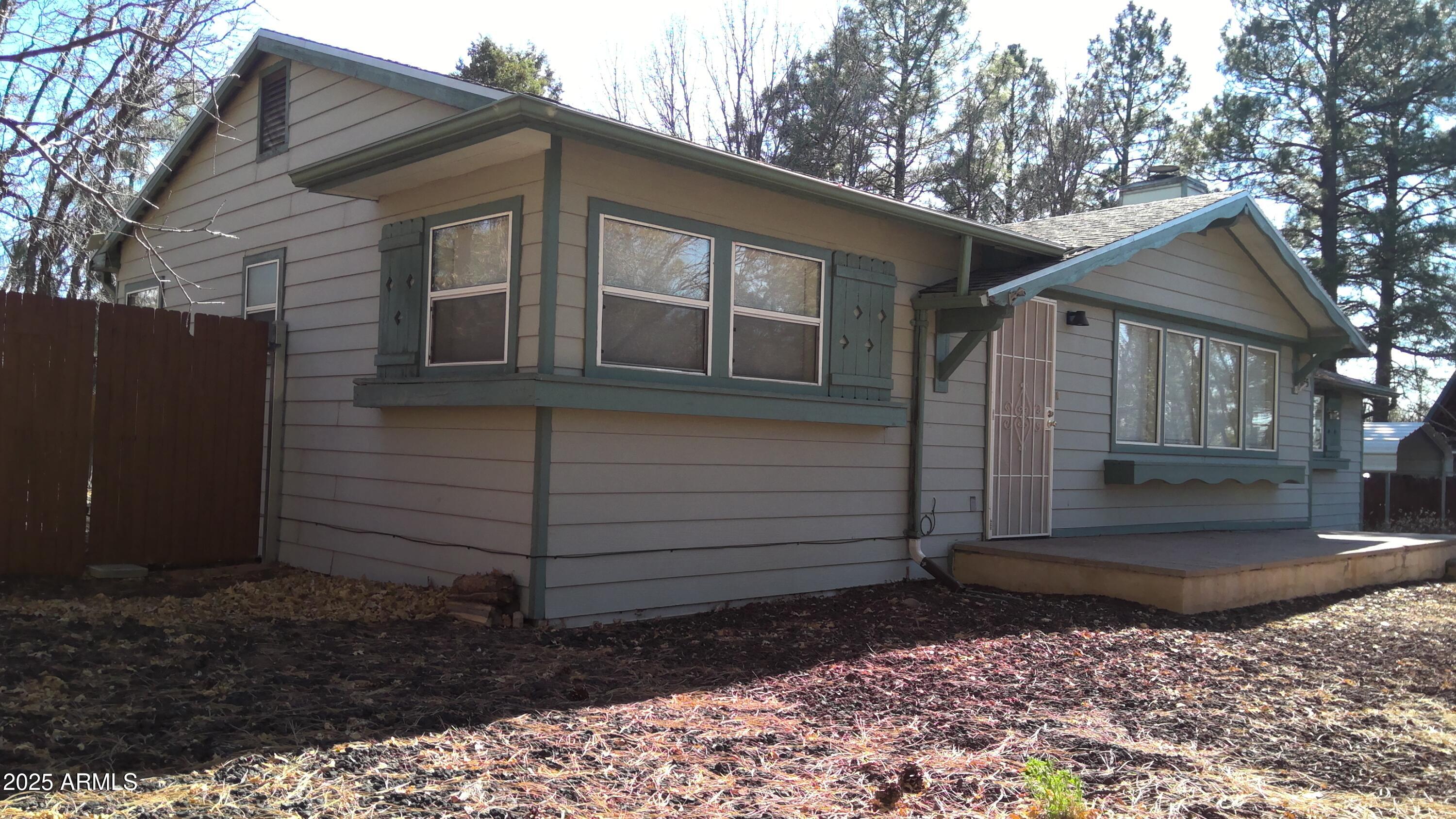 1155 W Yavapai Lane Property Photo 2