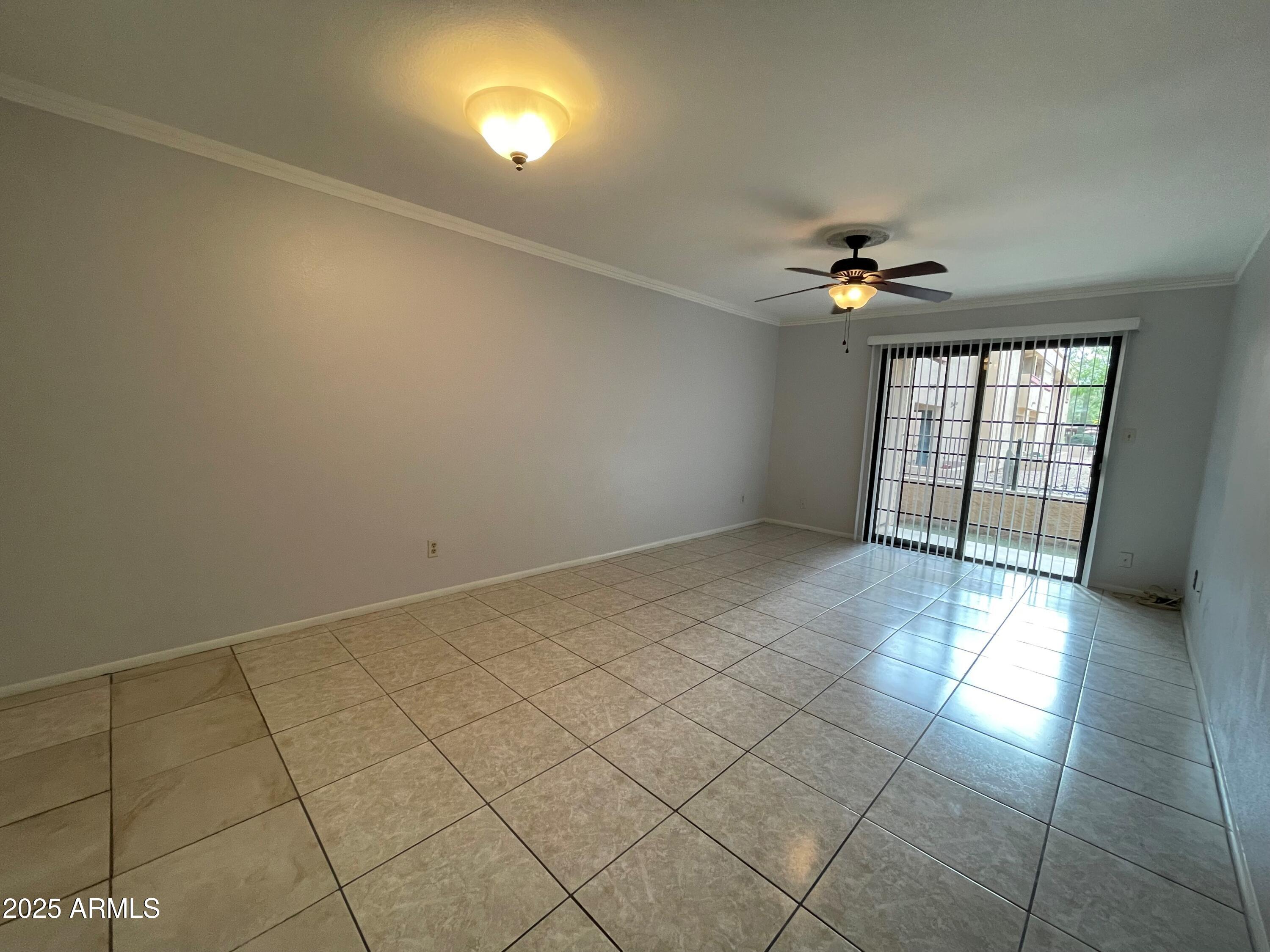 3131 W Cochise Drive Property Photo 2