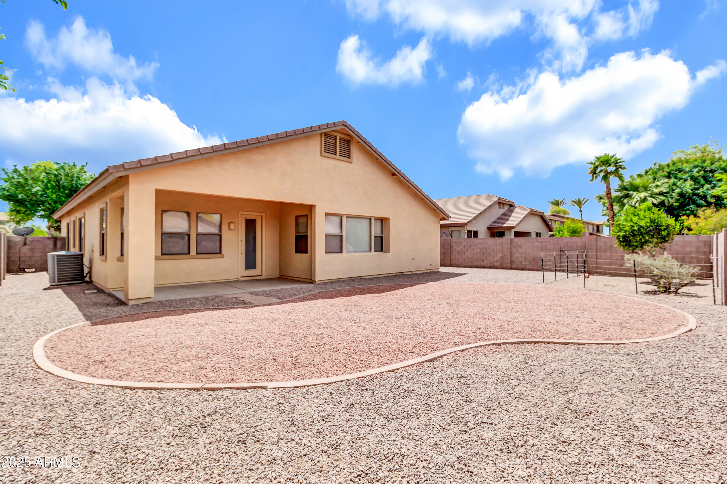 1422 E Ebony Drive Property Photo 6