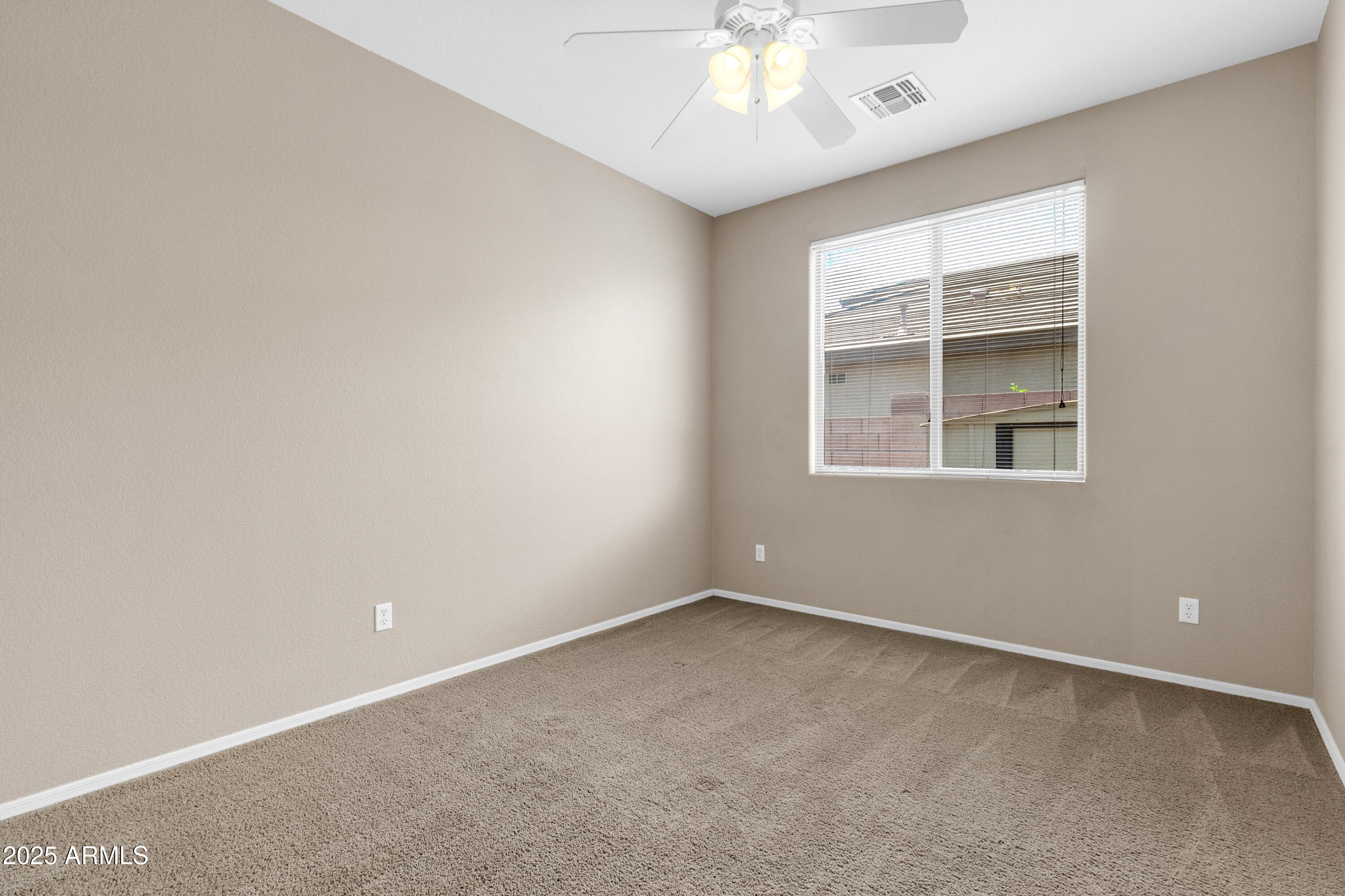 1422 E Ebony Drive Property Photo 32