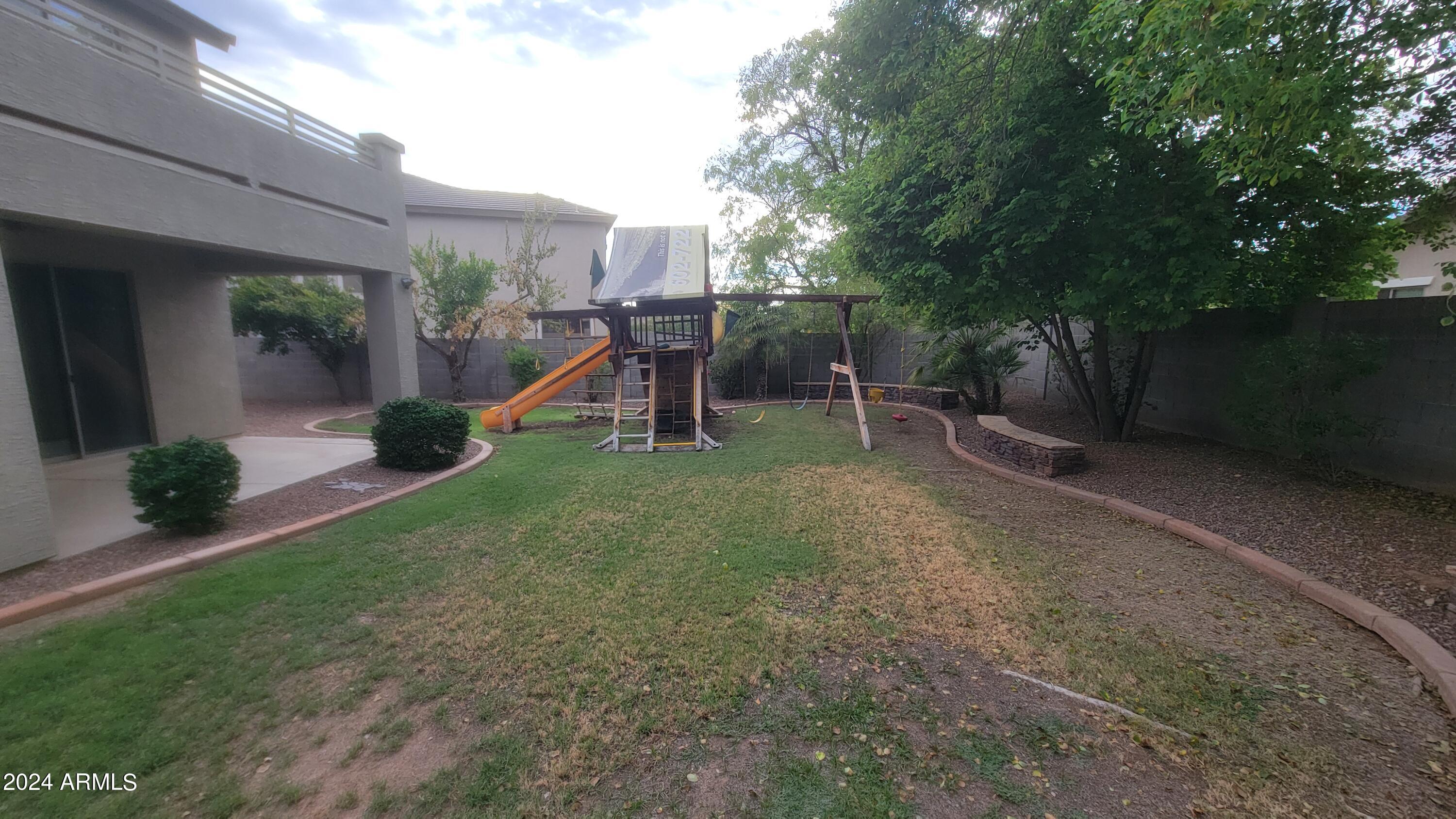 7318 N Kirsten Avenue Property Photo 42