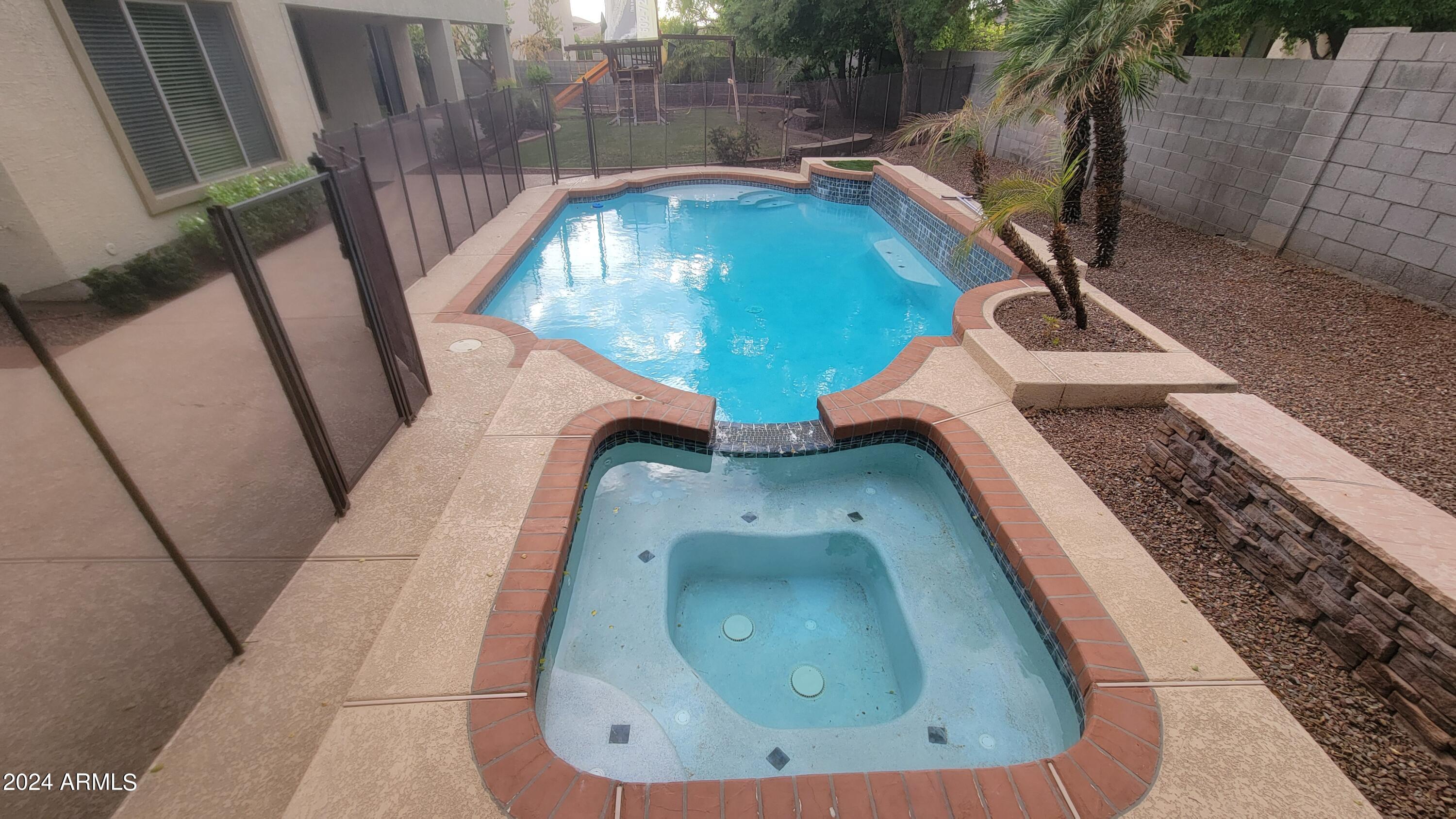 7318 N Kirsten Avenue Property Photo 45