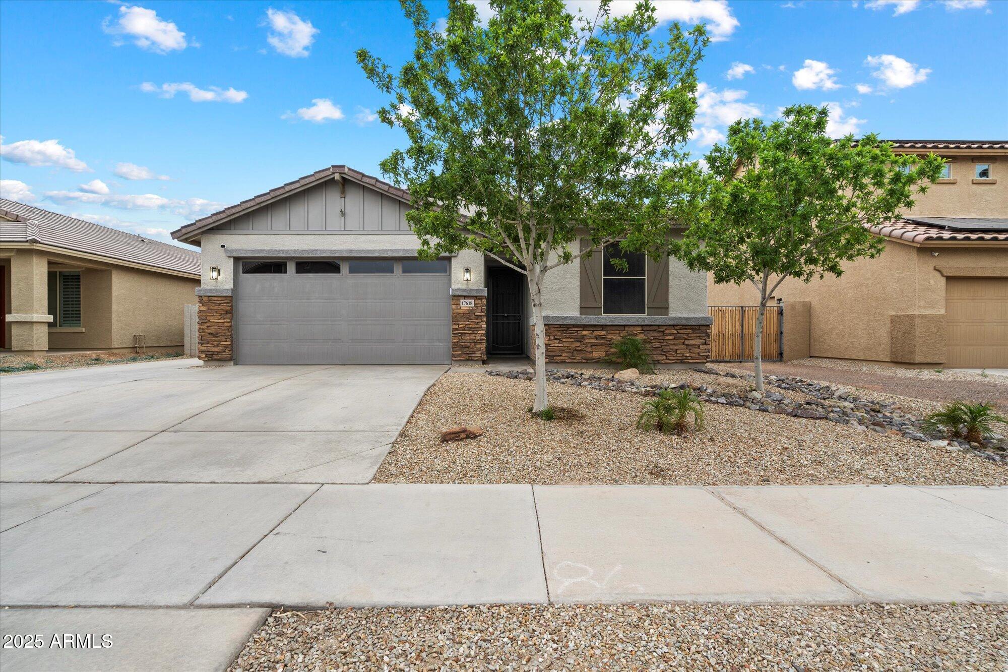 17618 W Paraiso Drive Property Photo 1