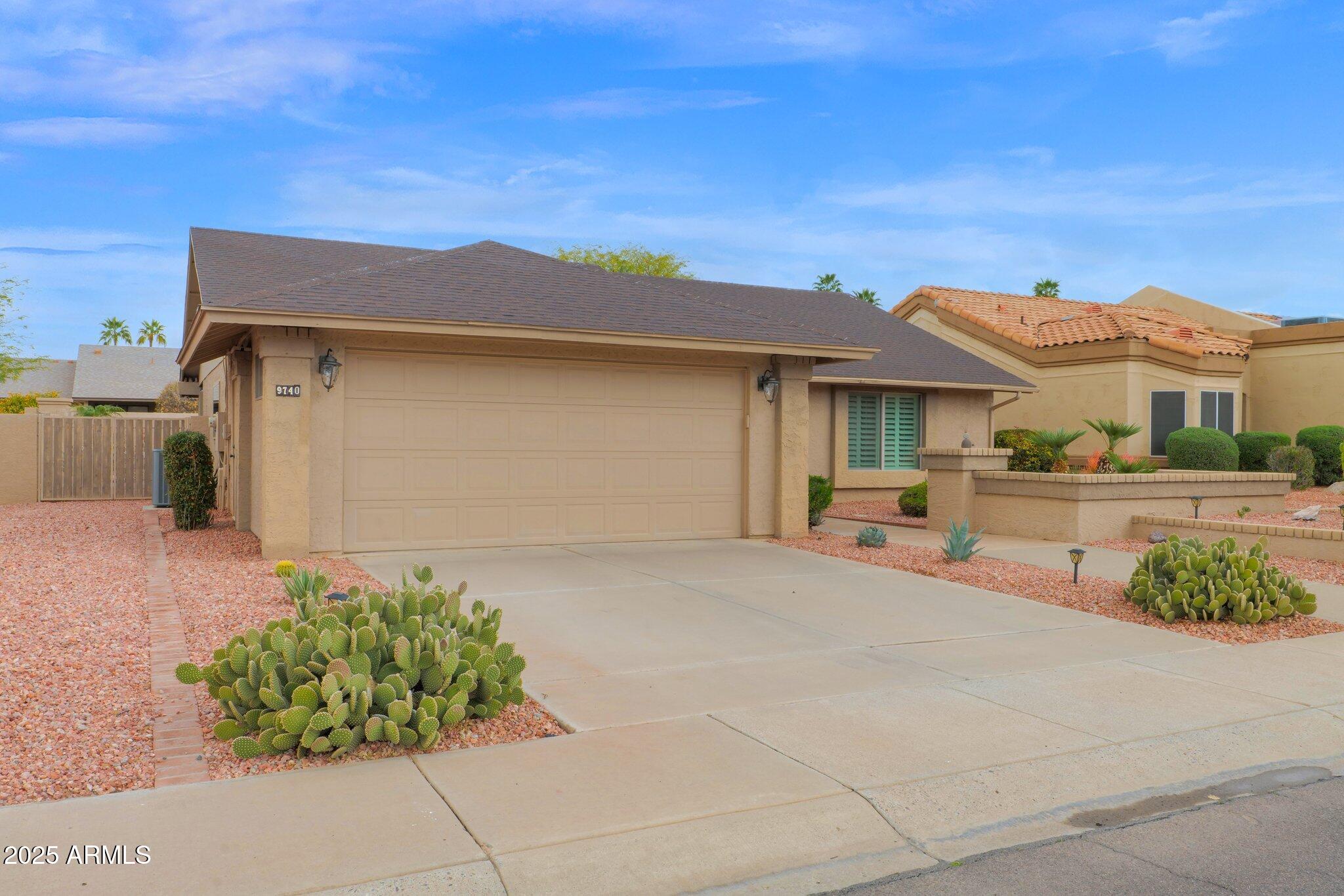 9740 W Rockwood Drive Property Photo 4