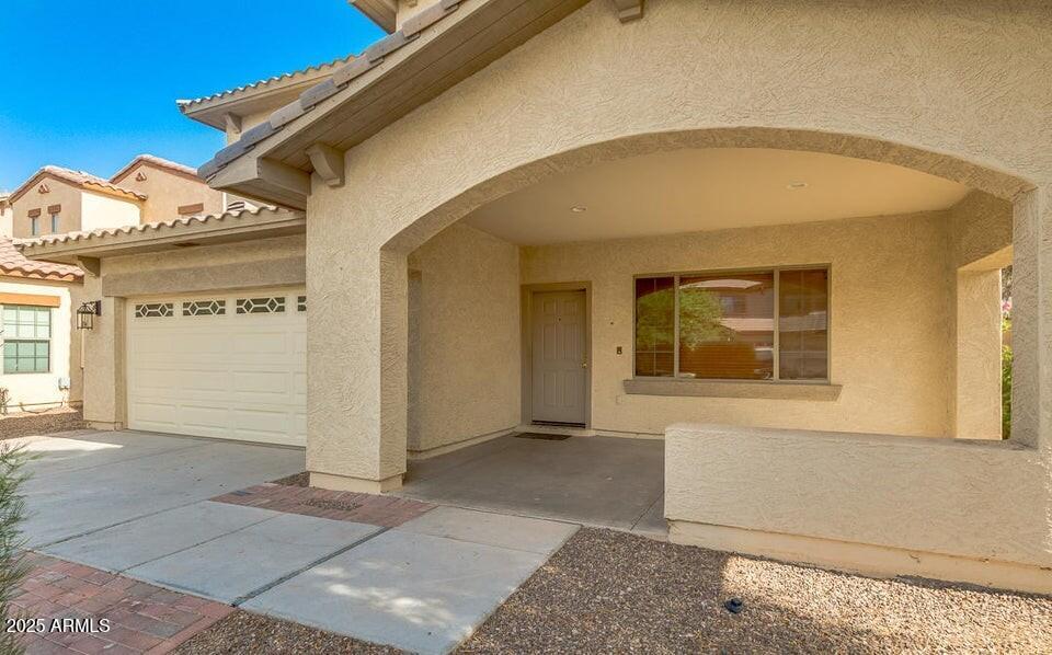 45369 W Horse Mesa Road Property Photo 2