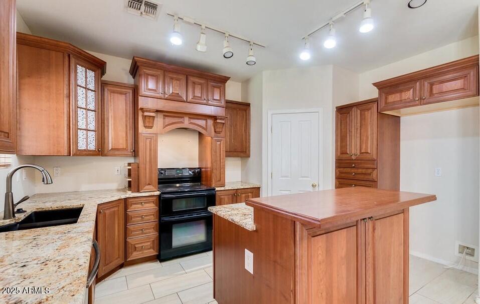 45369 W Horse Mesa Road Property Photo 4