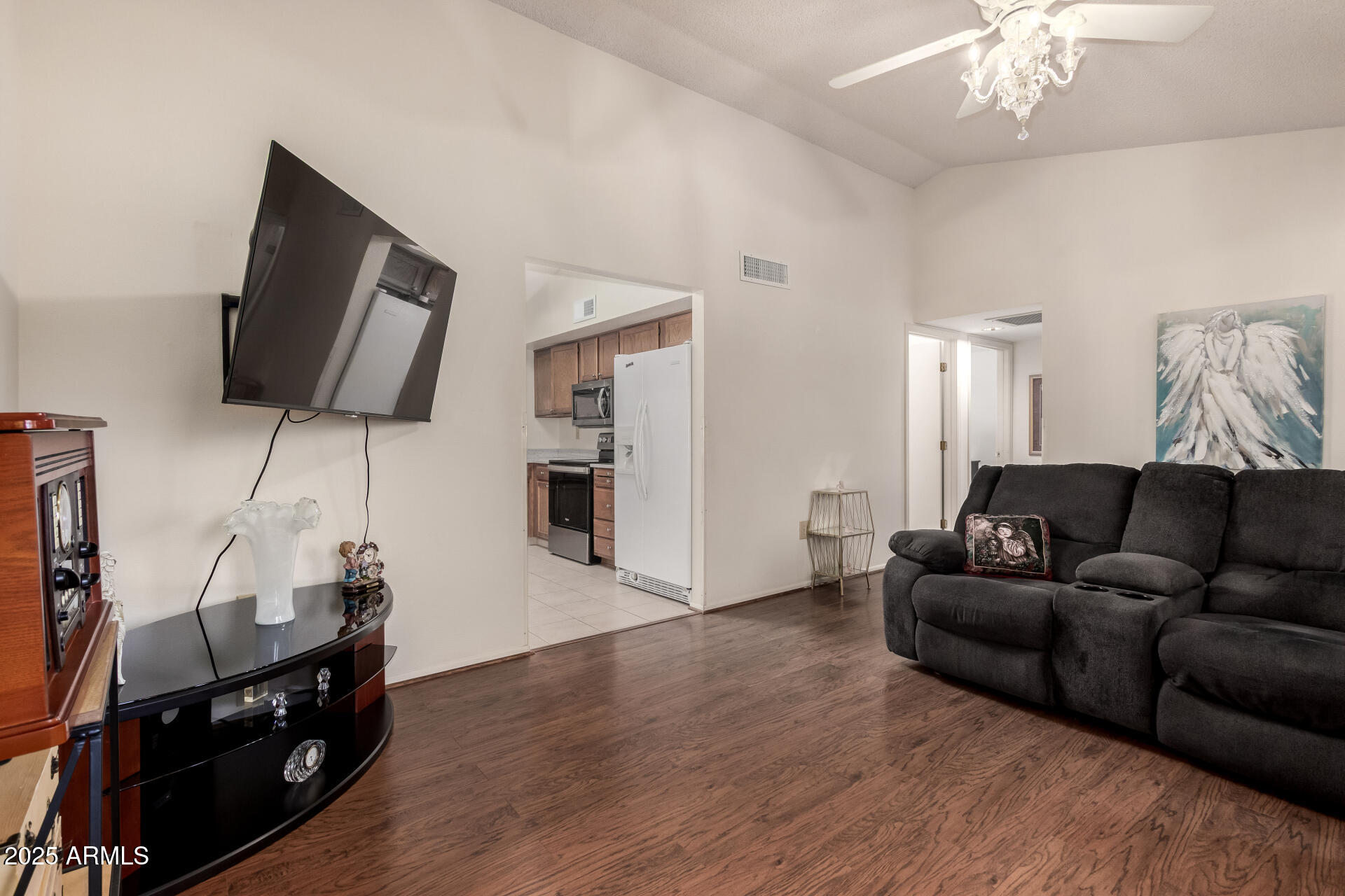 20842 N Gable Hill Drive Property Photo 7