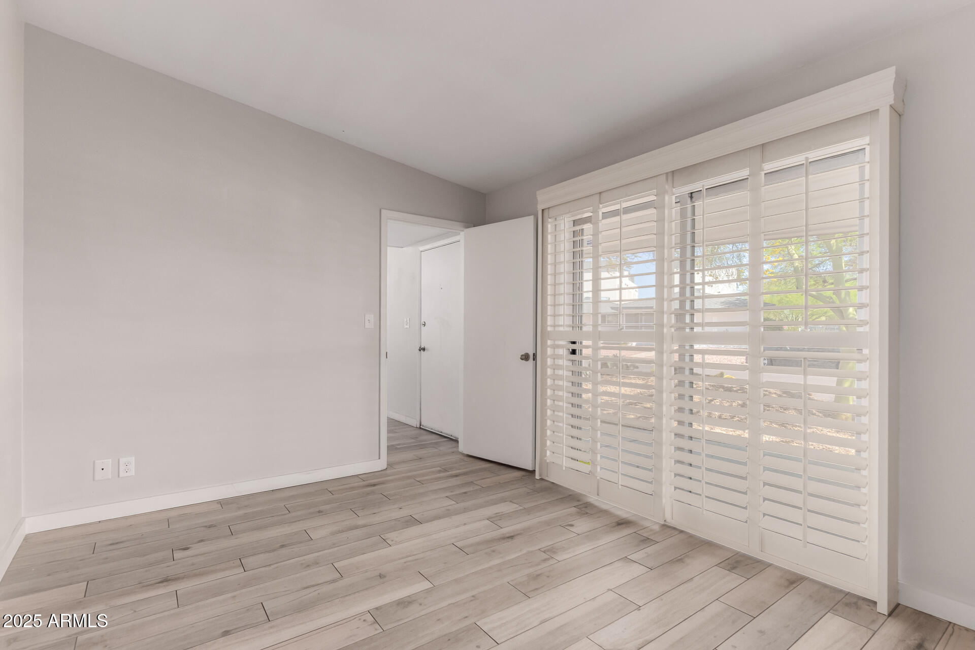 4246 N 31st Place Property Photo 14