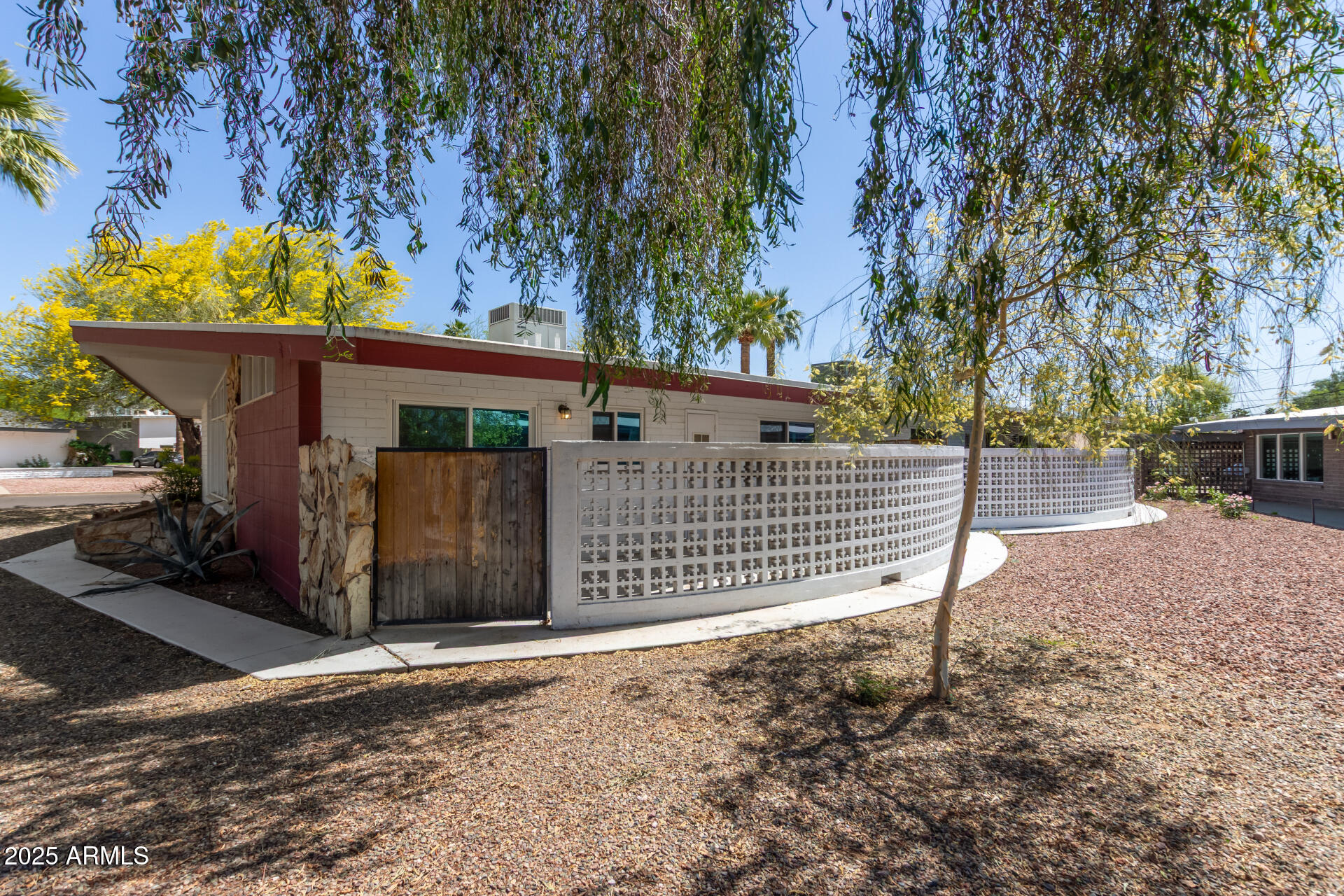 4246 N 31st Place Property Photo 24