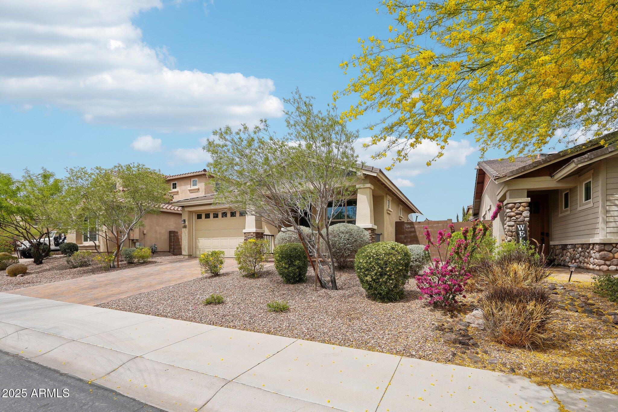 13728 W Linanthus Road Property Photo 6