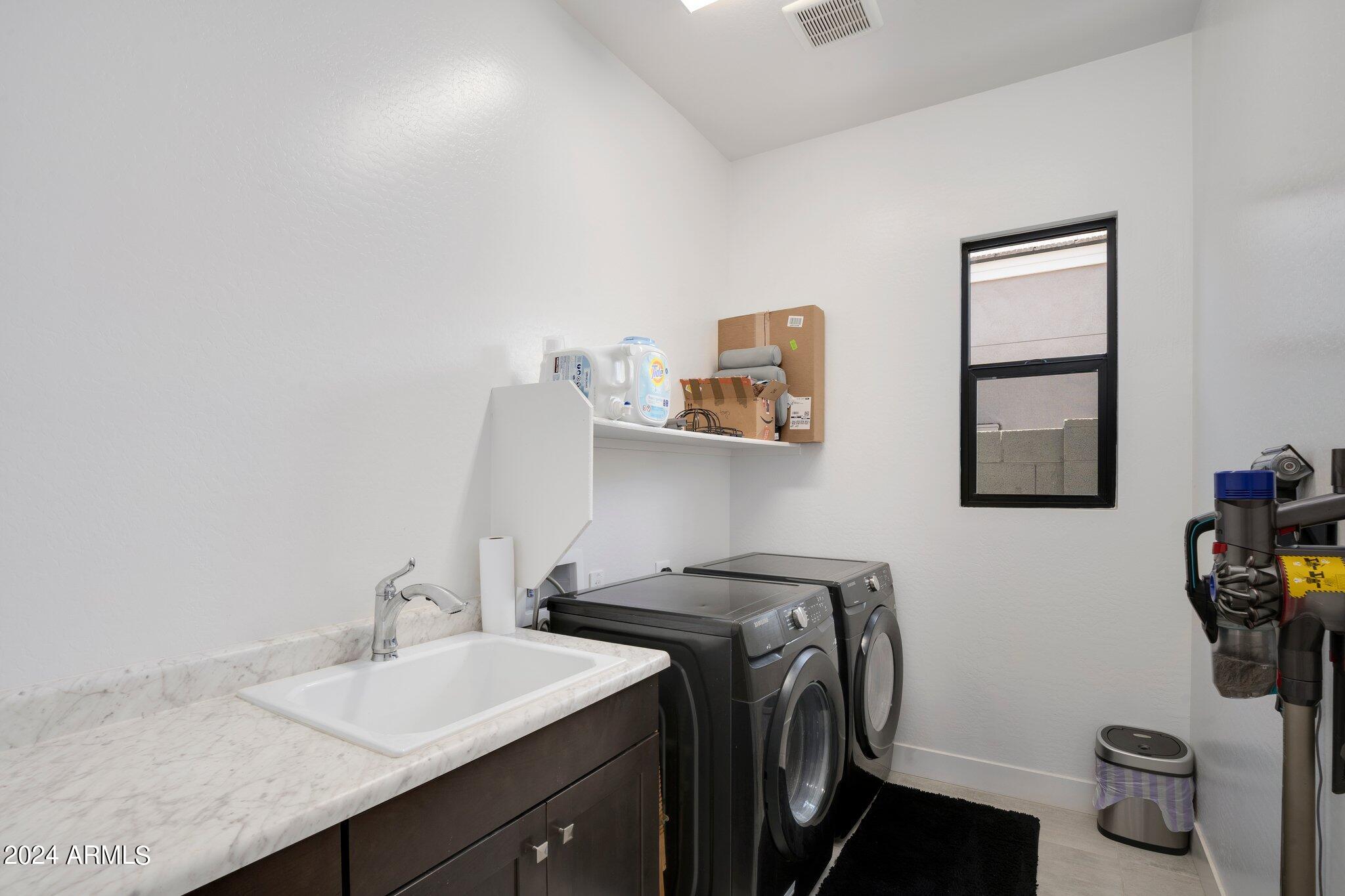 812 E Summerside Road Property Photo 37