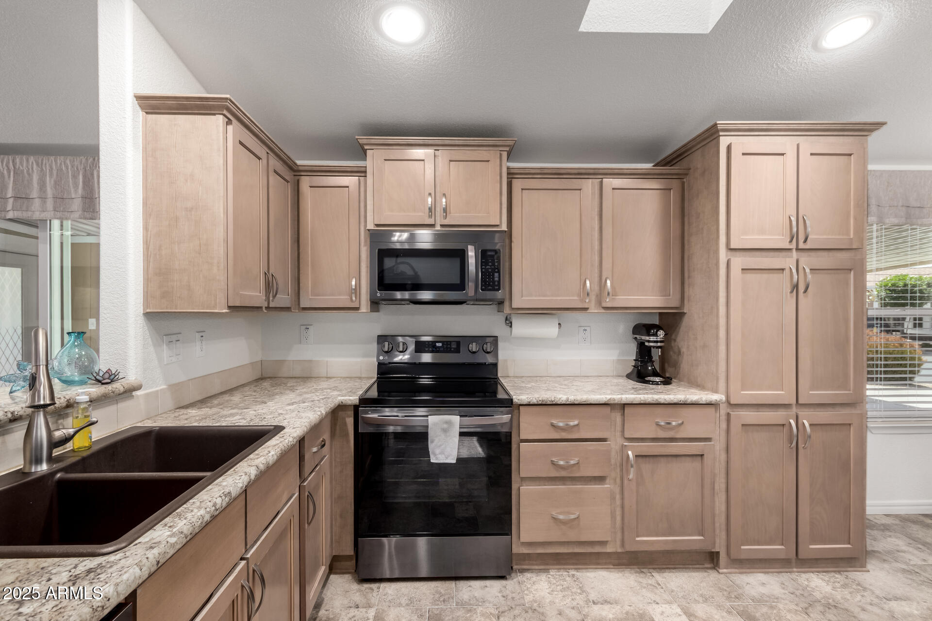 2263 N Trekell Road Property Photo 3