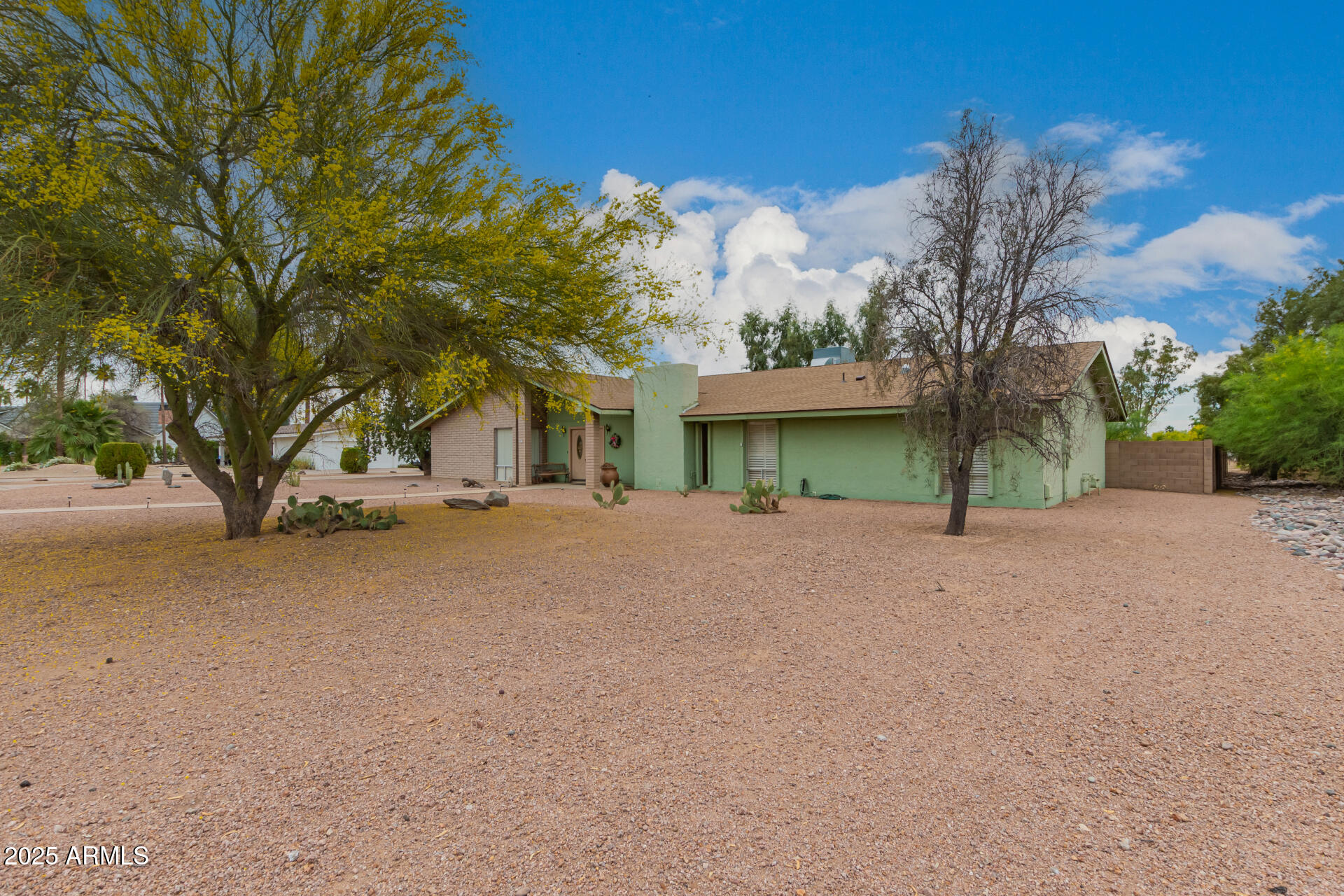 6417 E Mescal Street Property Photo 2