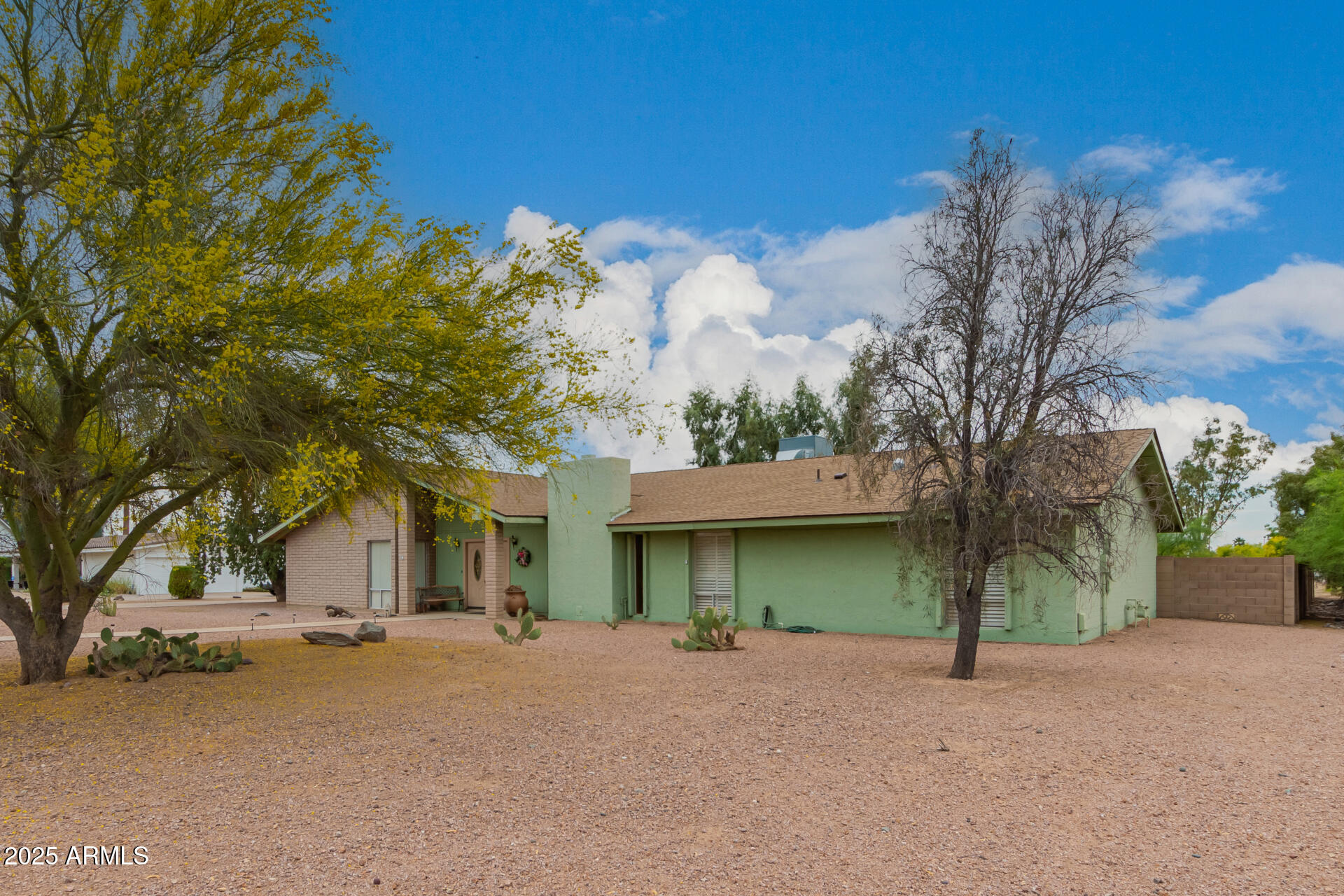 6417 E Mescal Street Property Photo 3