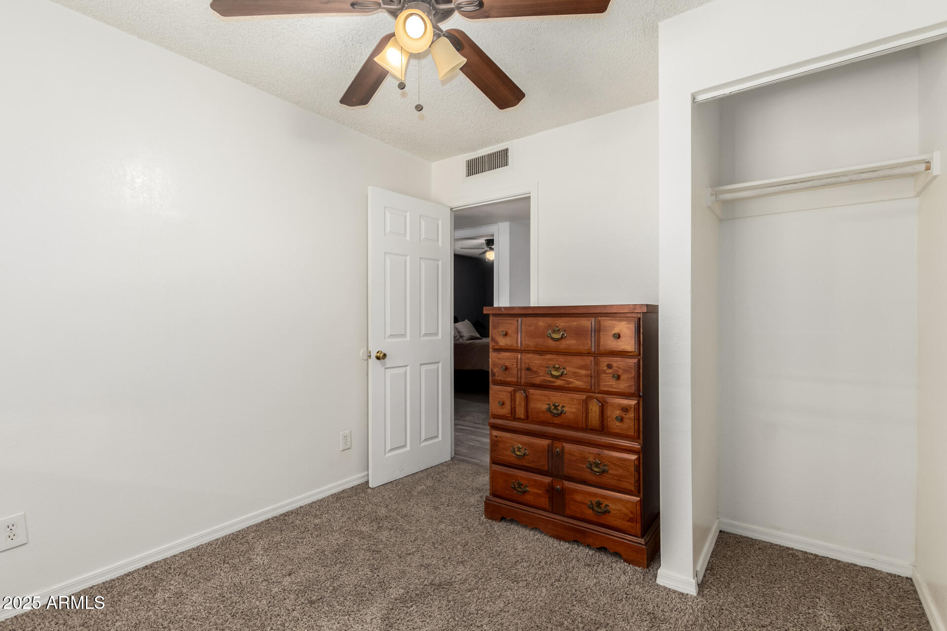 14053 N 49th Avenue Property Photo 18