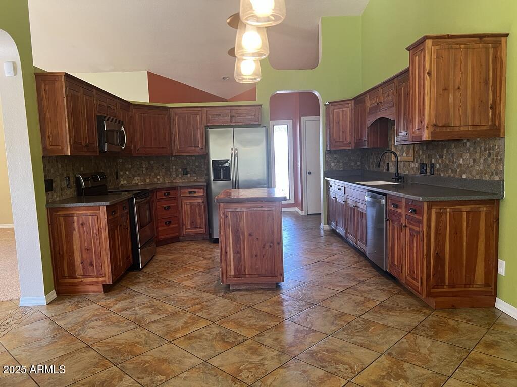 3348 Briarwood Drive Property Photo 8