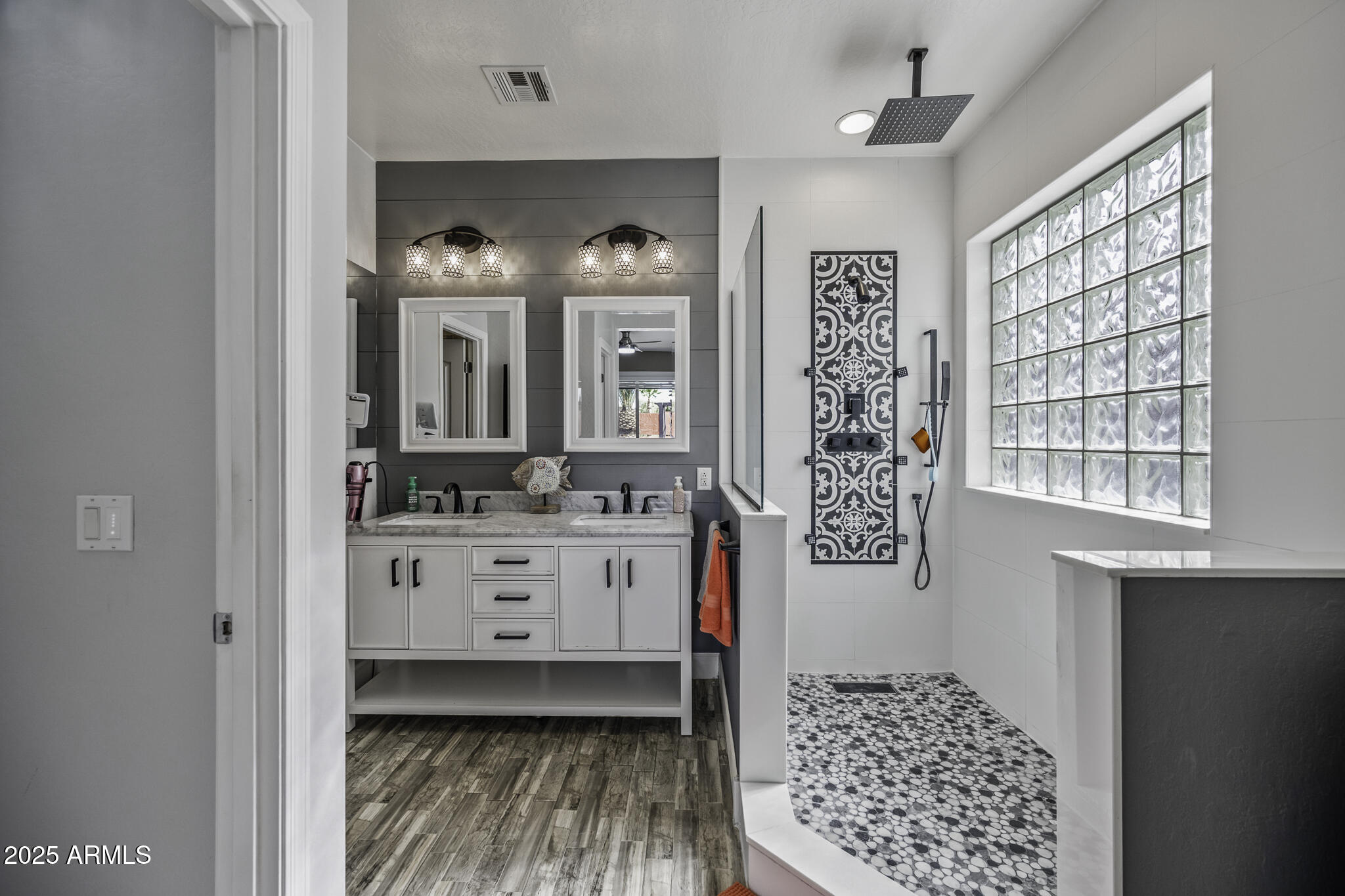 36302 W Cartegna Lane Property Photo 23