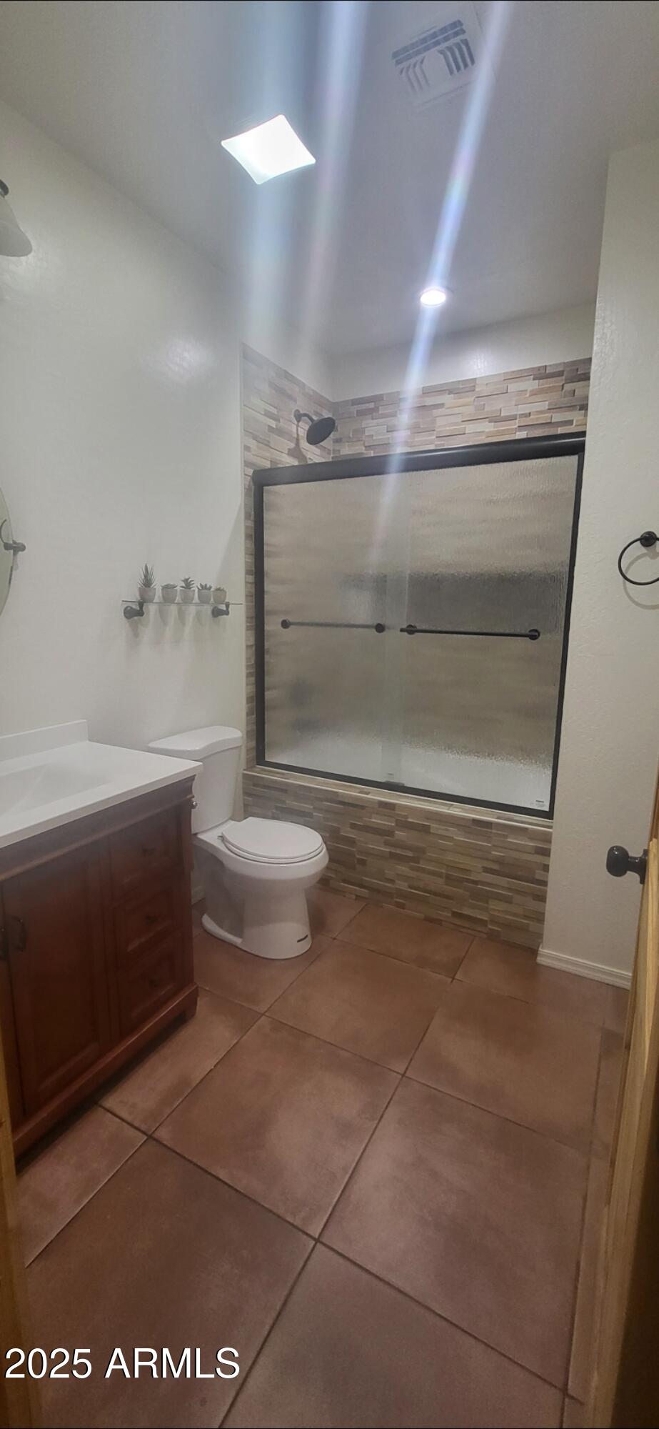 3515 E Sheldon Road Property Photo 8