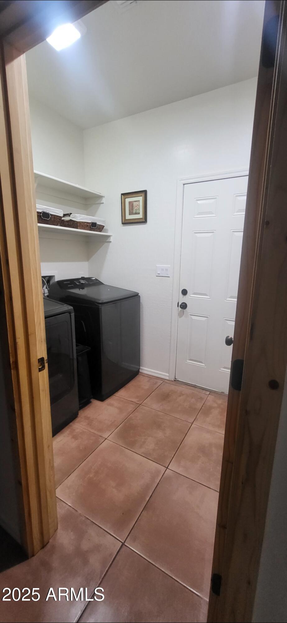 3515 E Sheldon Road Property Photo 24