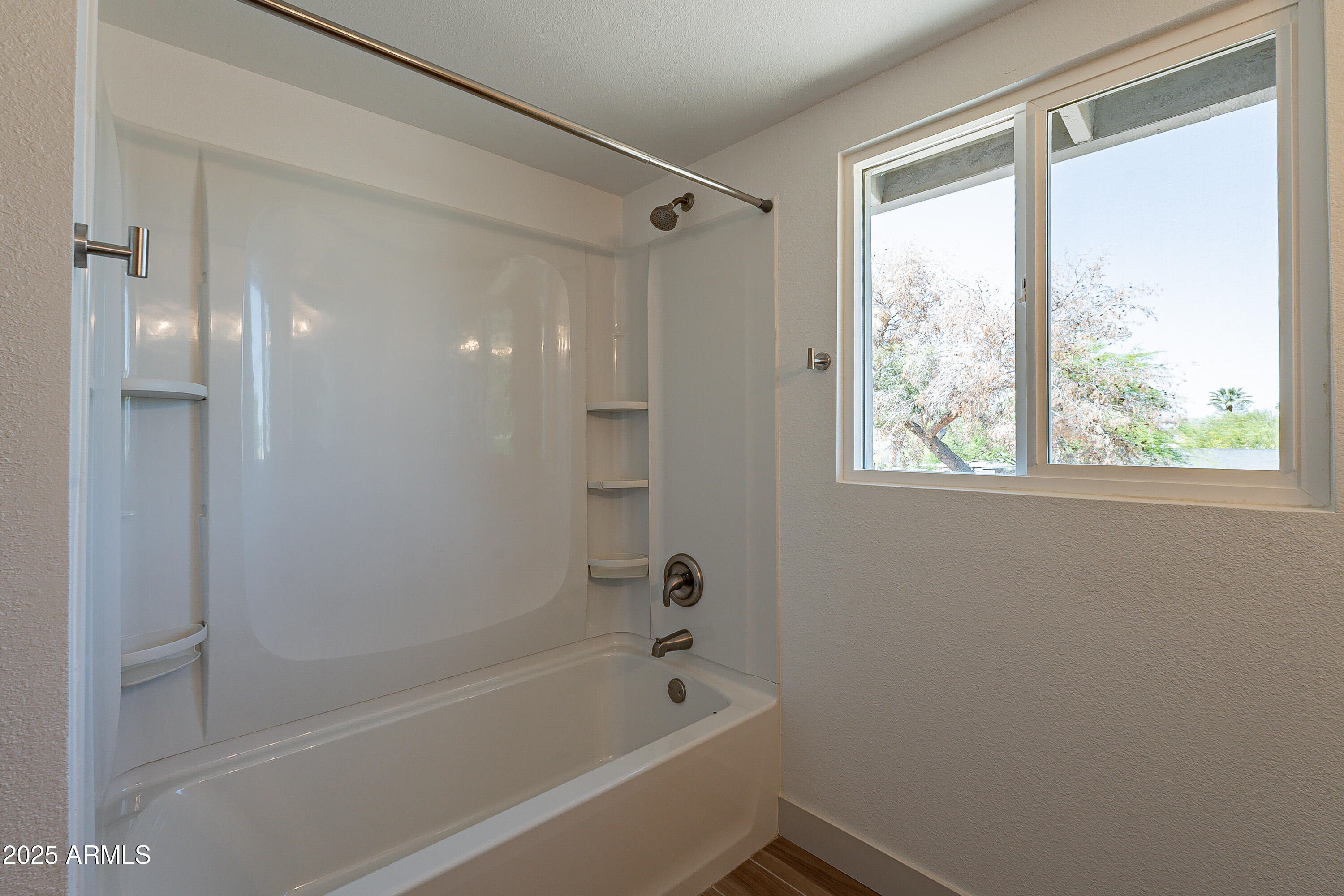 102 E Santa Cruz Drive Property Photo 34