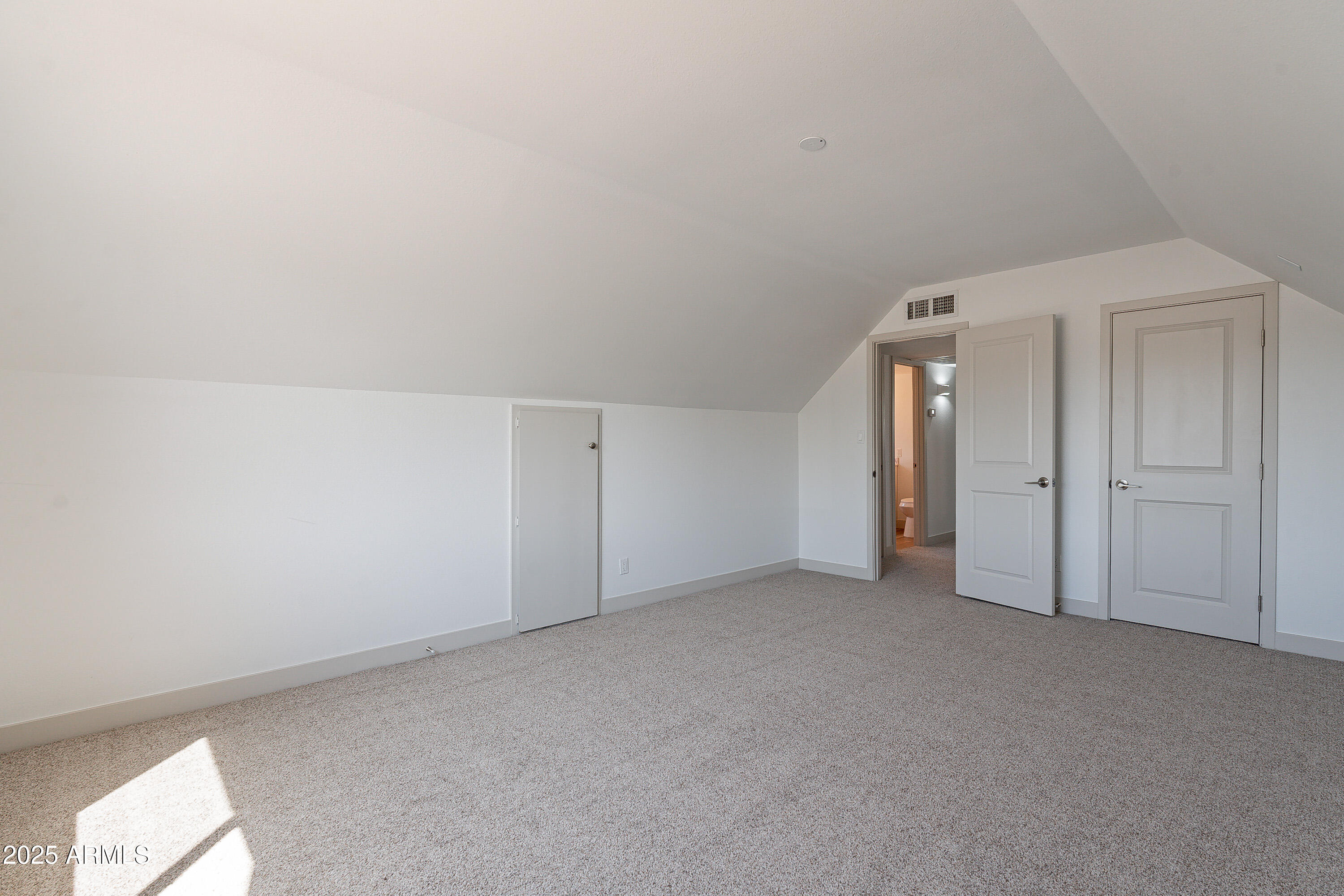 102 E Santa Cruz Drive Property Photo 38
