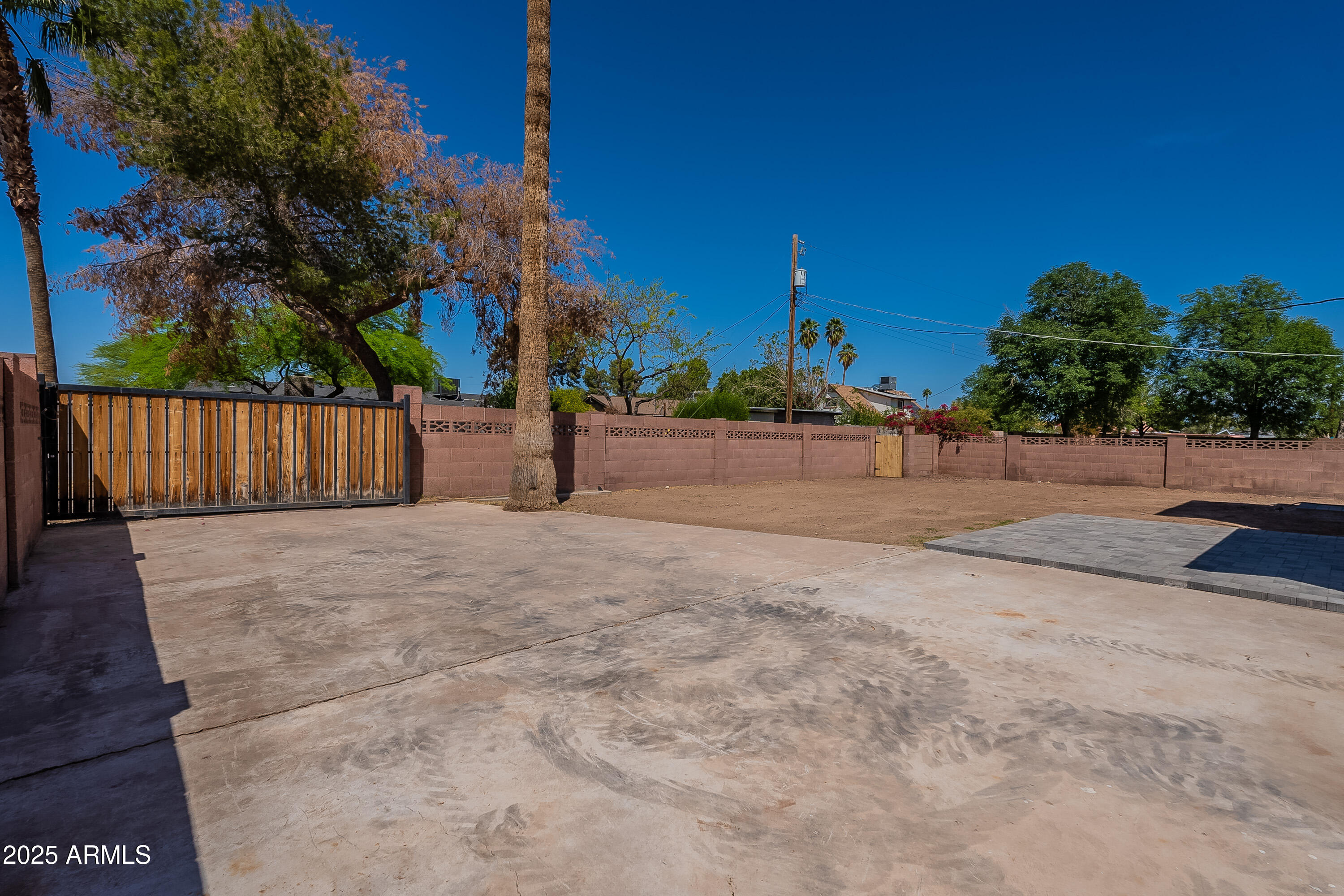 102 E Santa Cruz Drive Property Photo 39