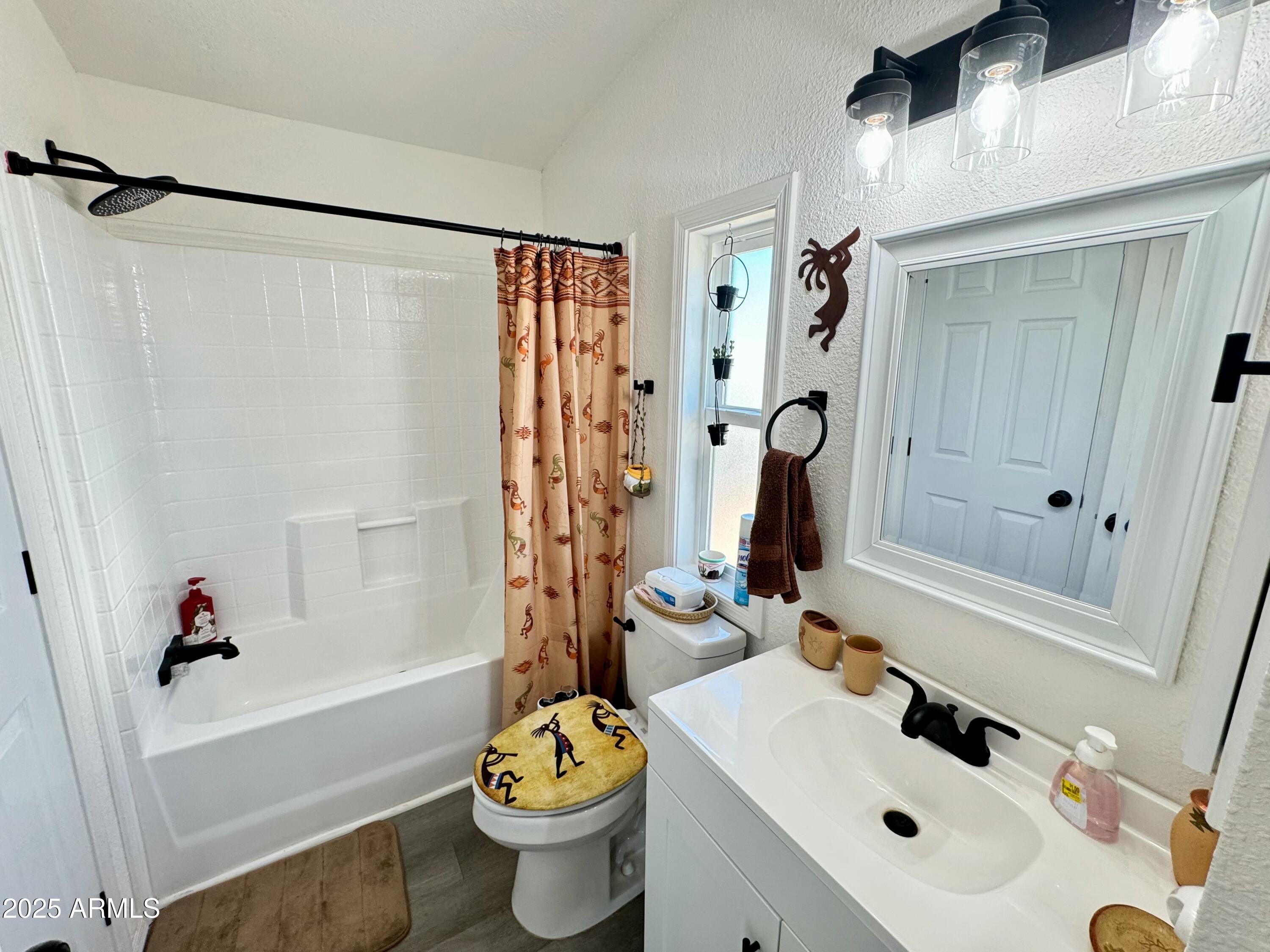 4770 E Thunder Lane Property Photo 24