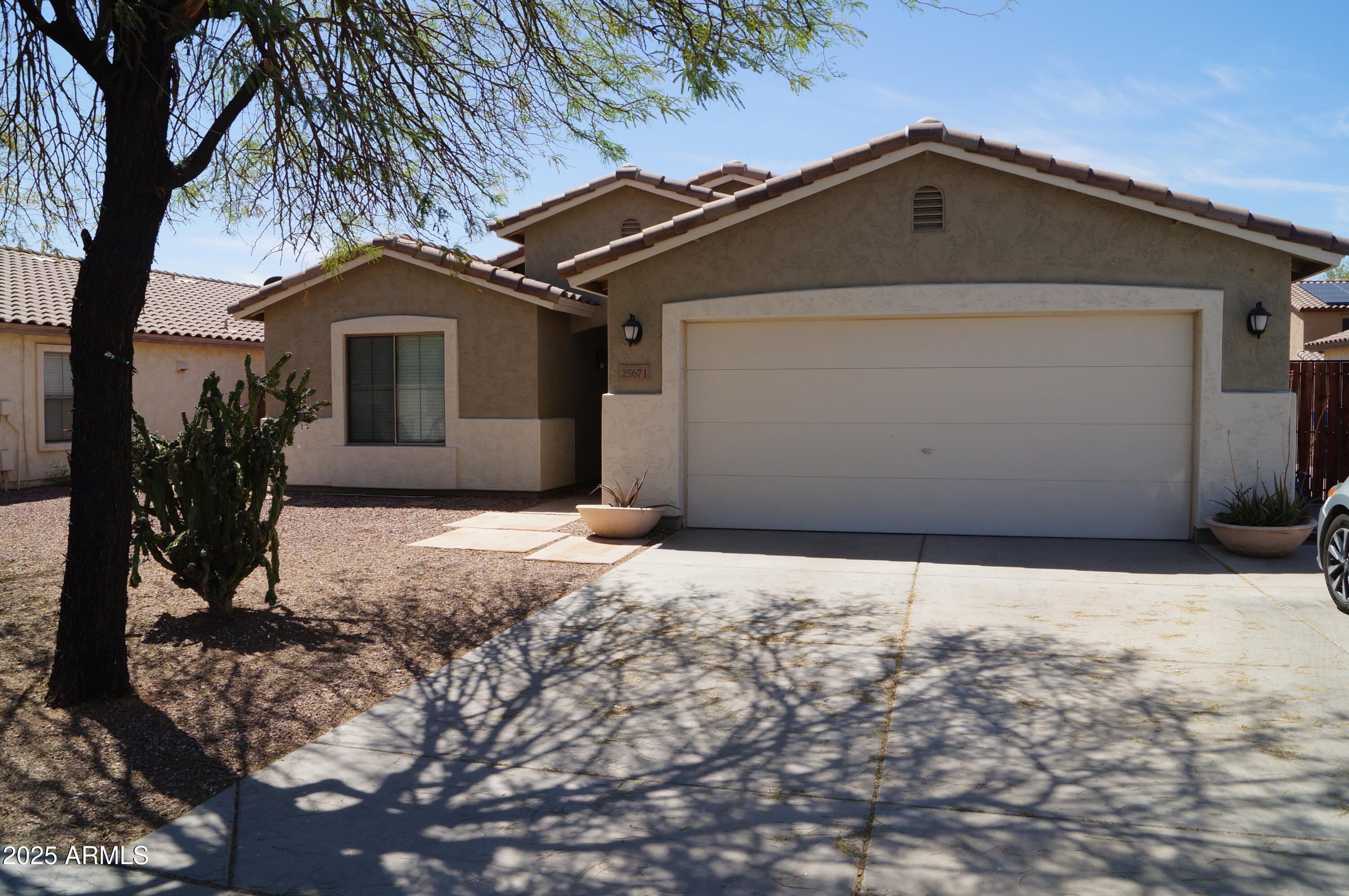 25671 W Shooting Star Lane Property Photo 1