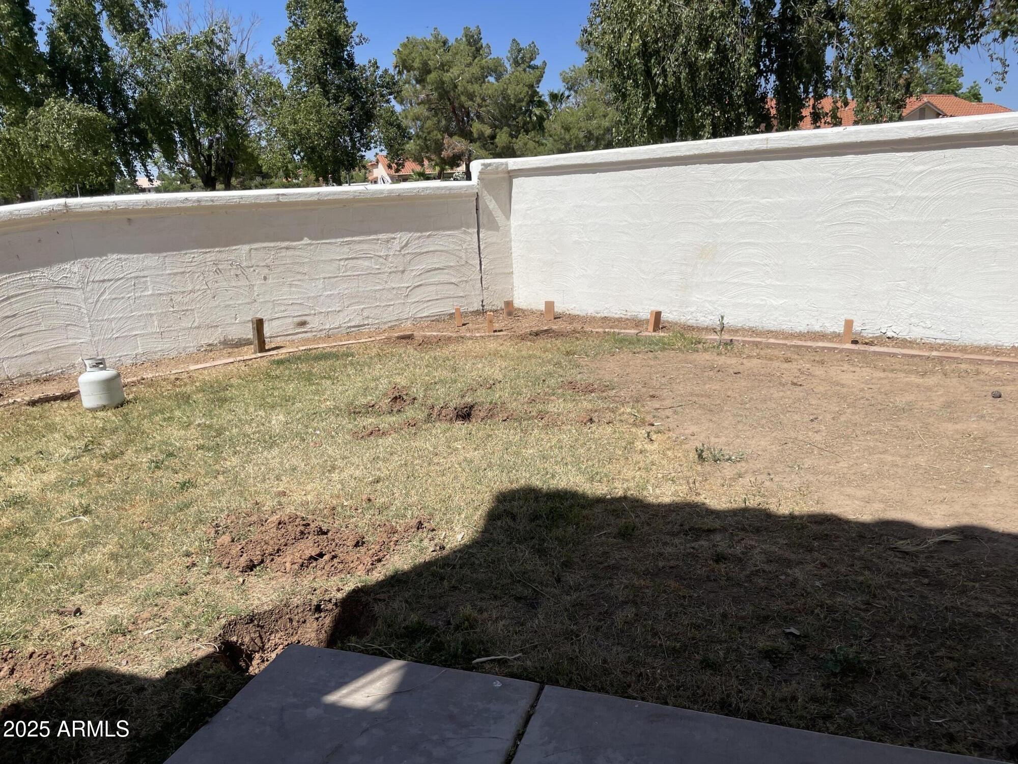 1414 N Palmsprings Drive Property Photo 4