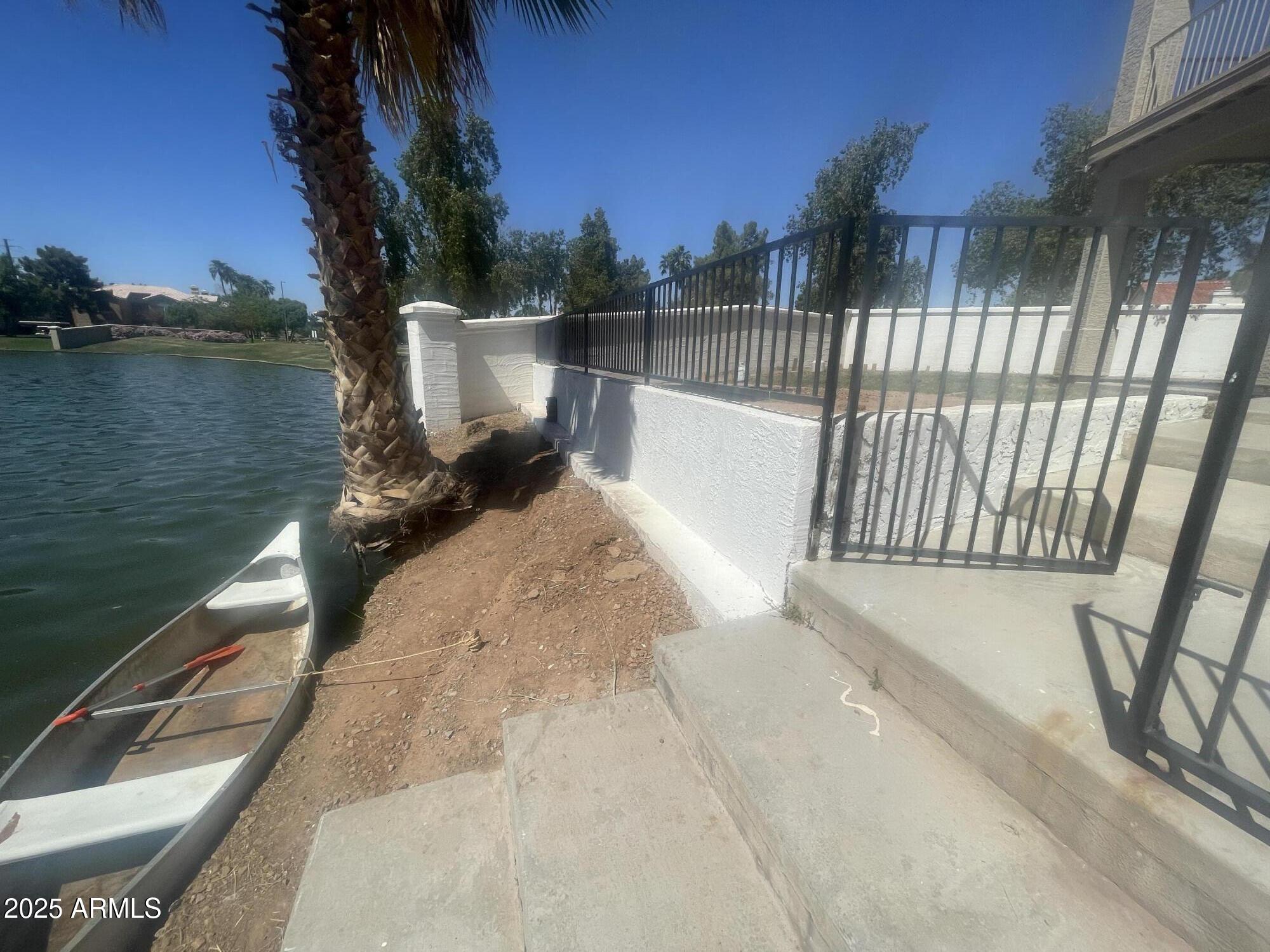 1414 N Palmsprings Drive Property Photo 5