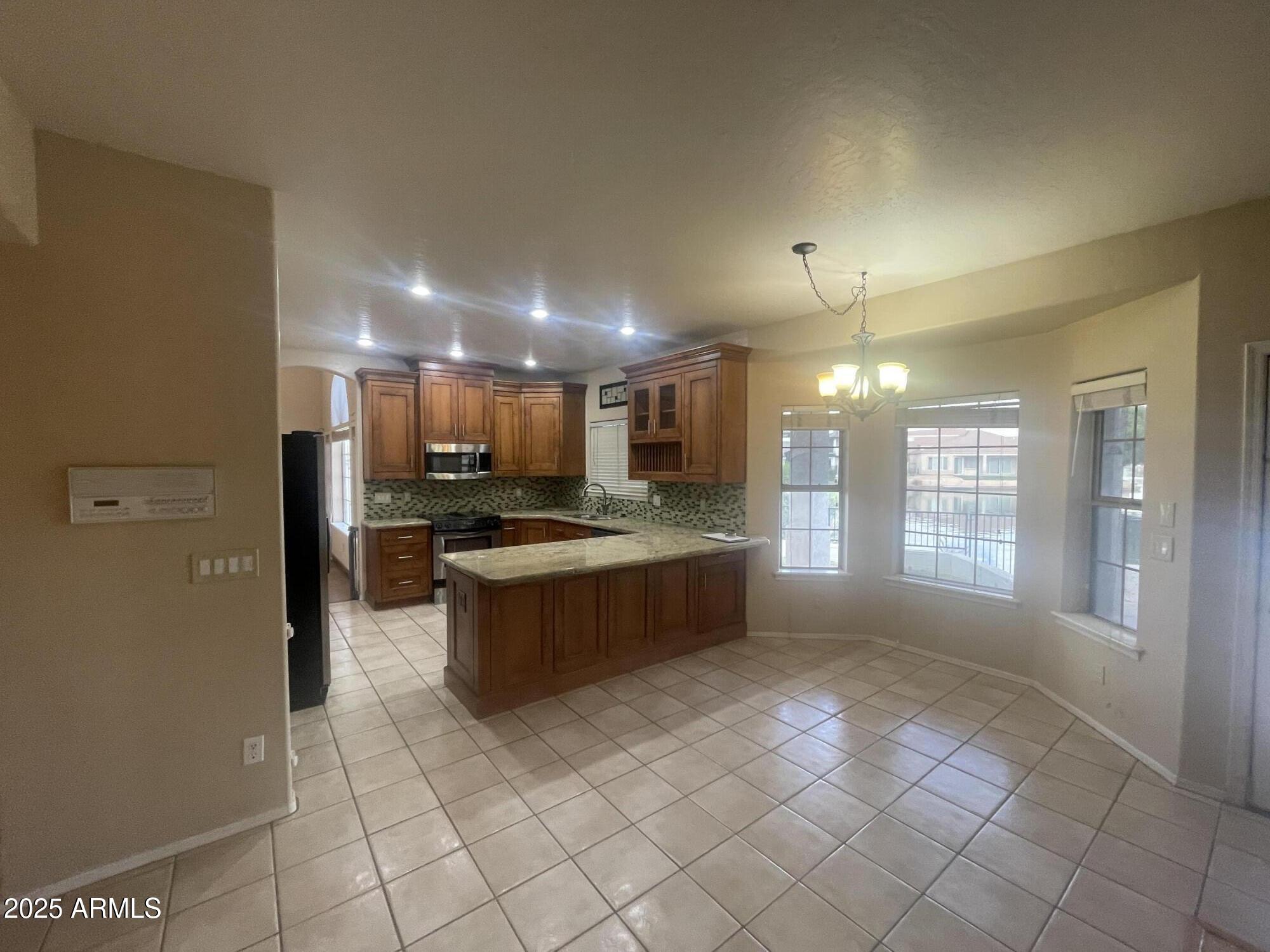 1414 N Palmsprings Drive Property Photo 29