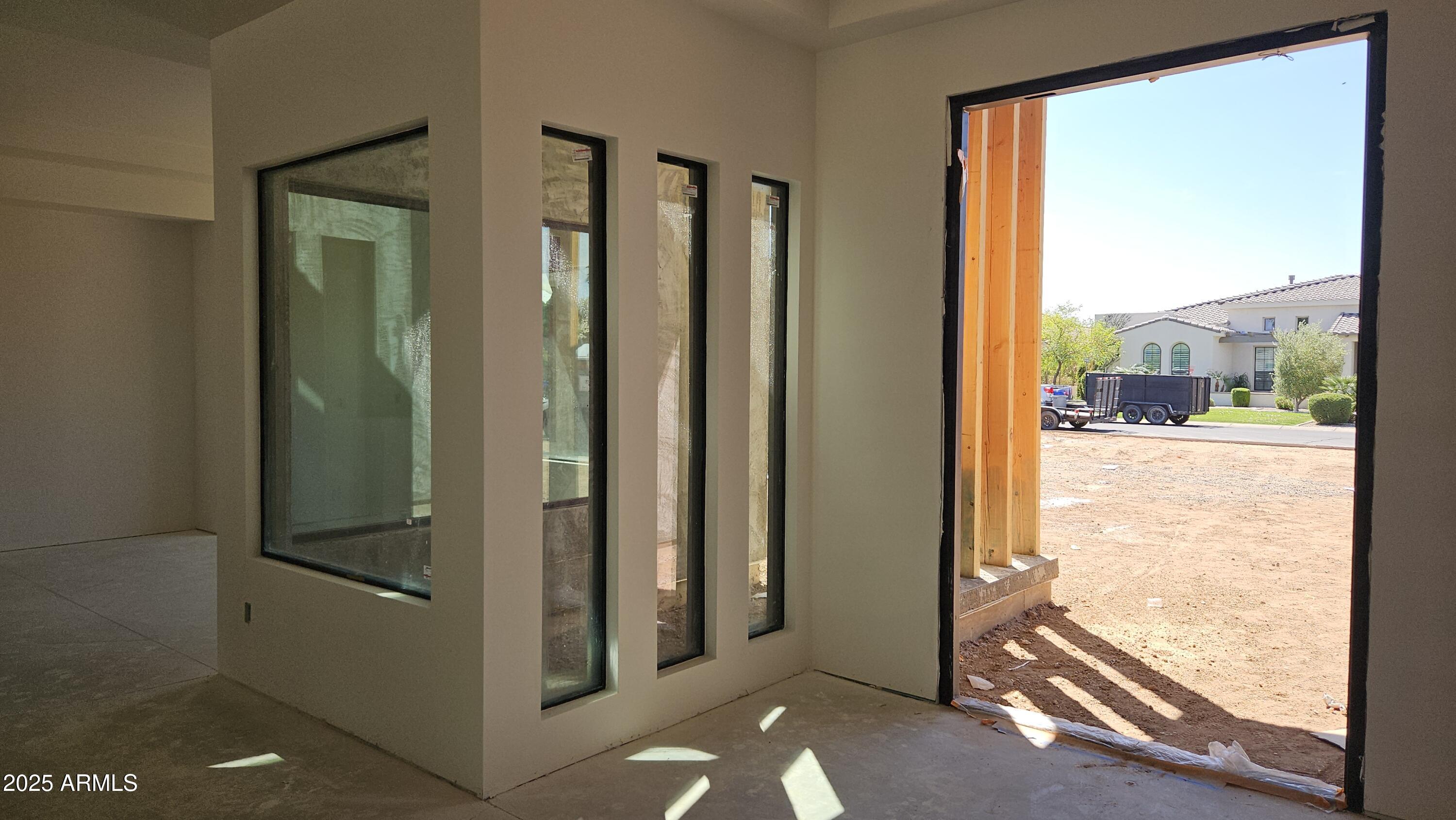 3374 E Aquarius Court Property Photo 2