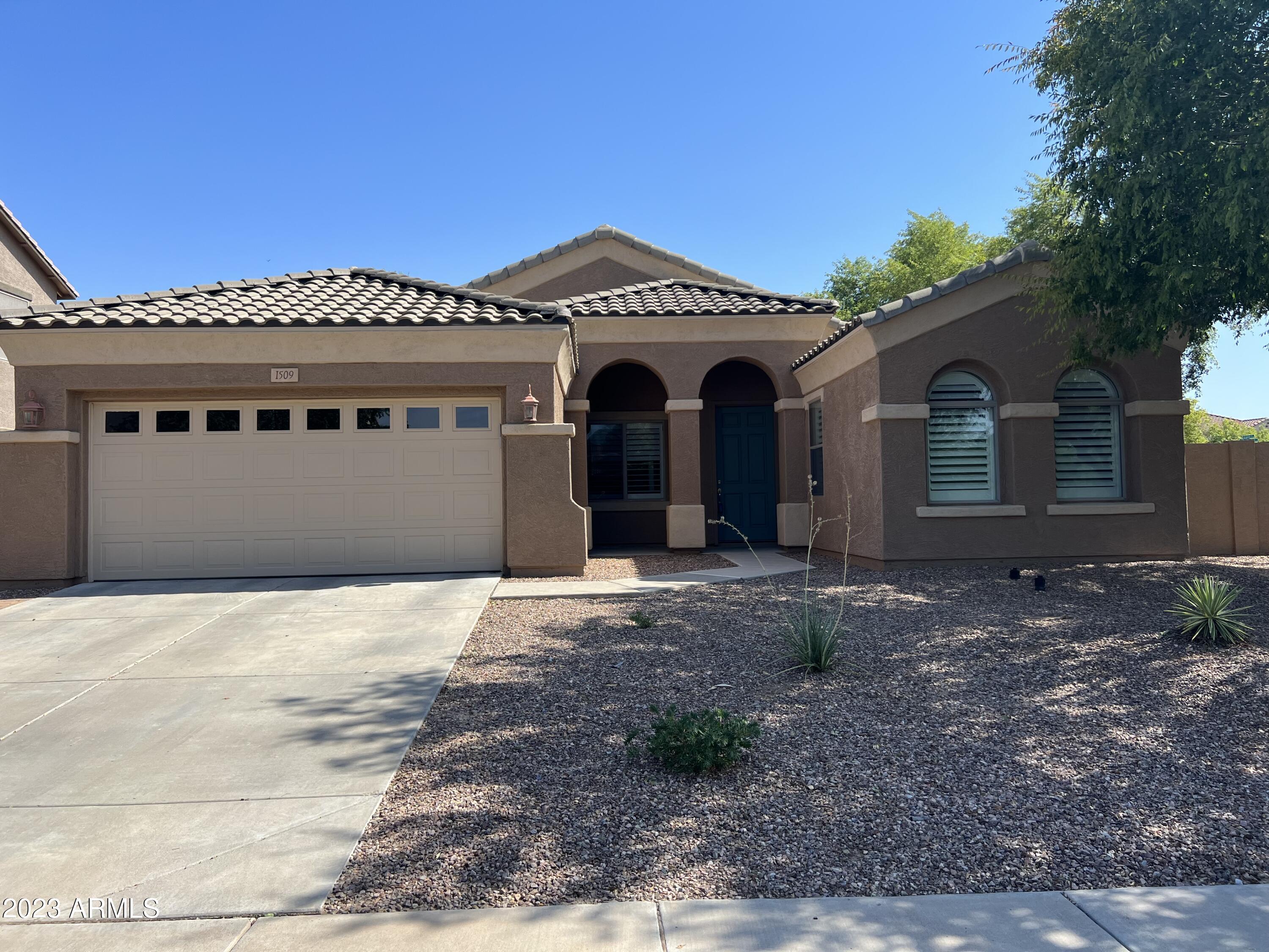 1509 E Cassia Court Property Photo 1