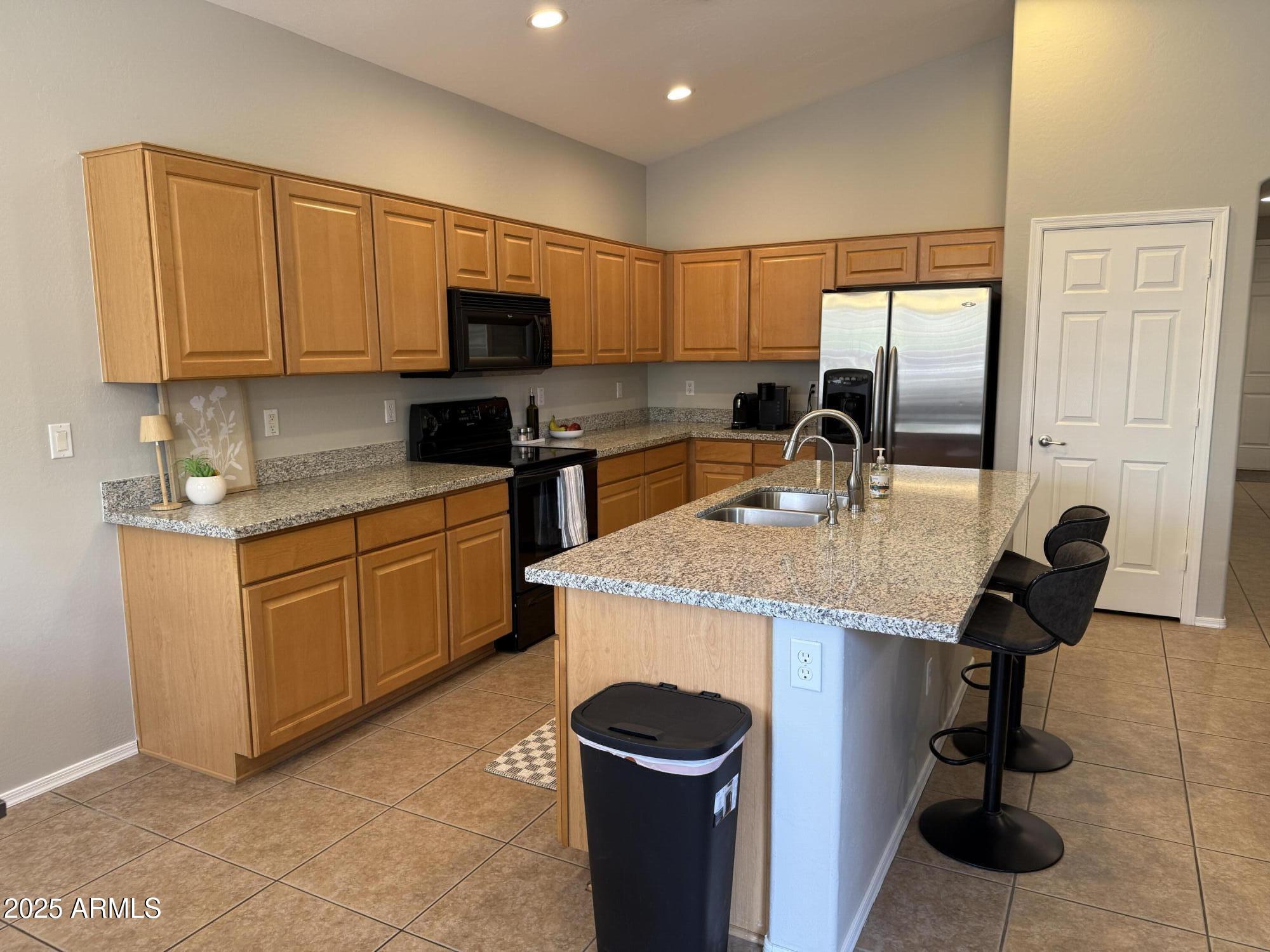 1509 E Cassia Court Property Photo 3