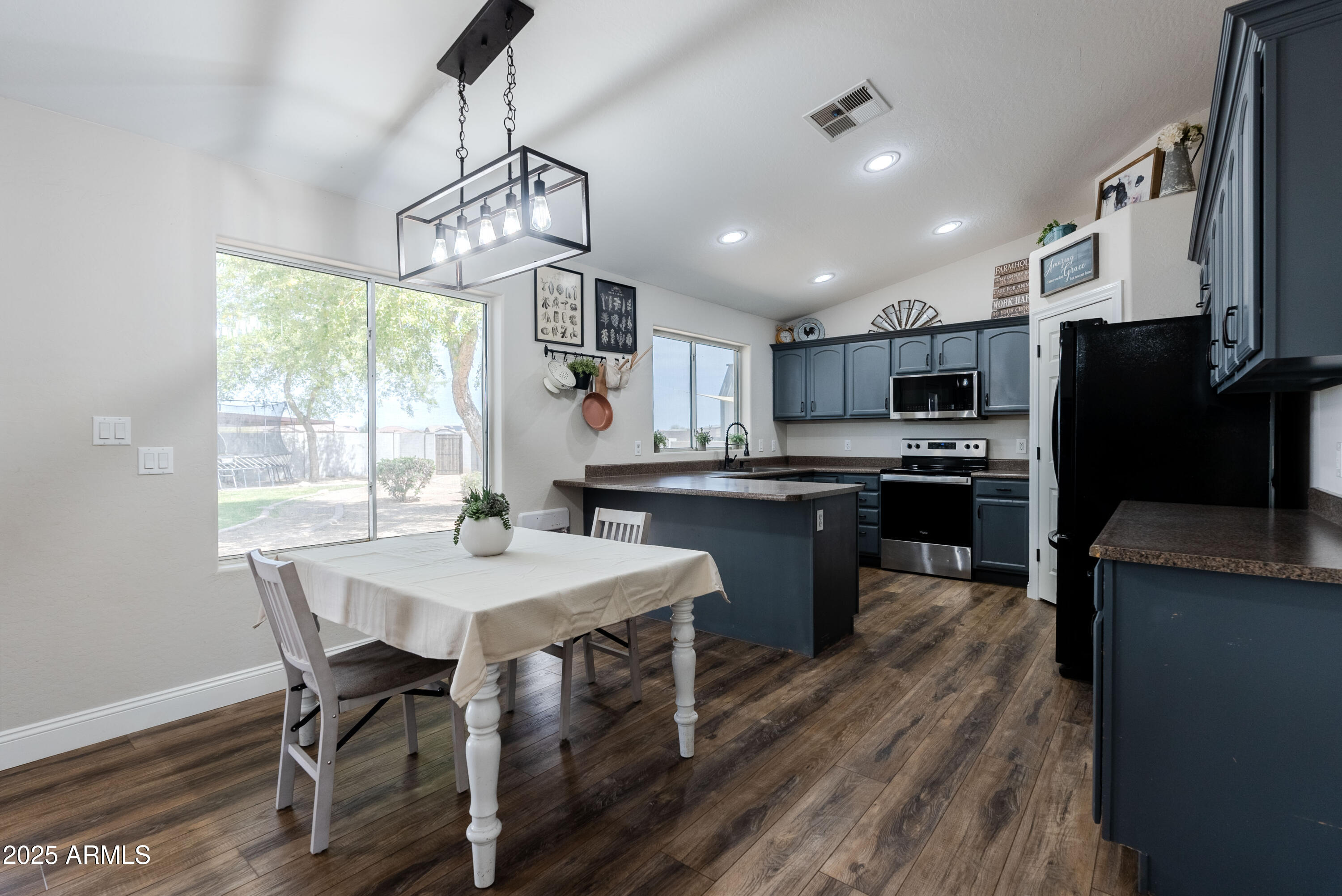 28061 N Holly Road Property Photo 18