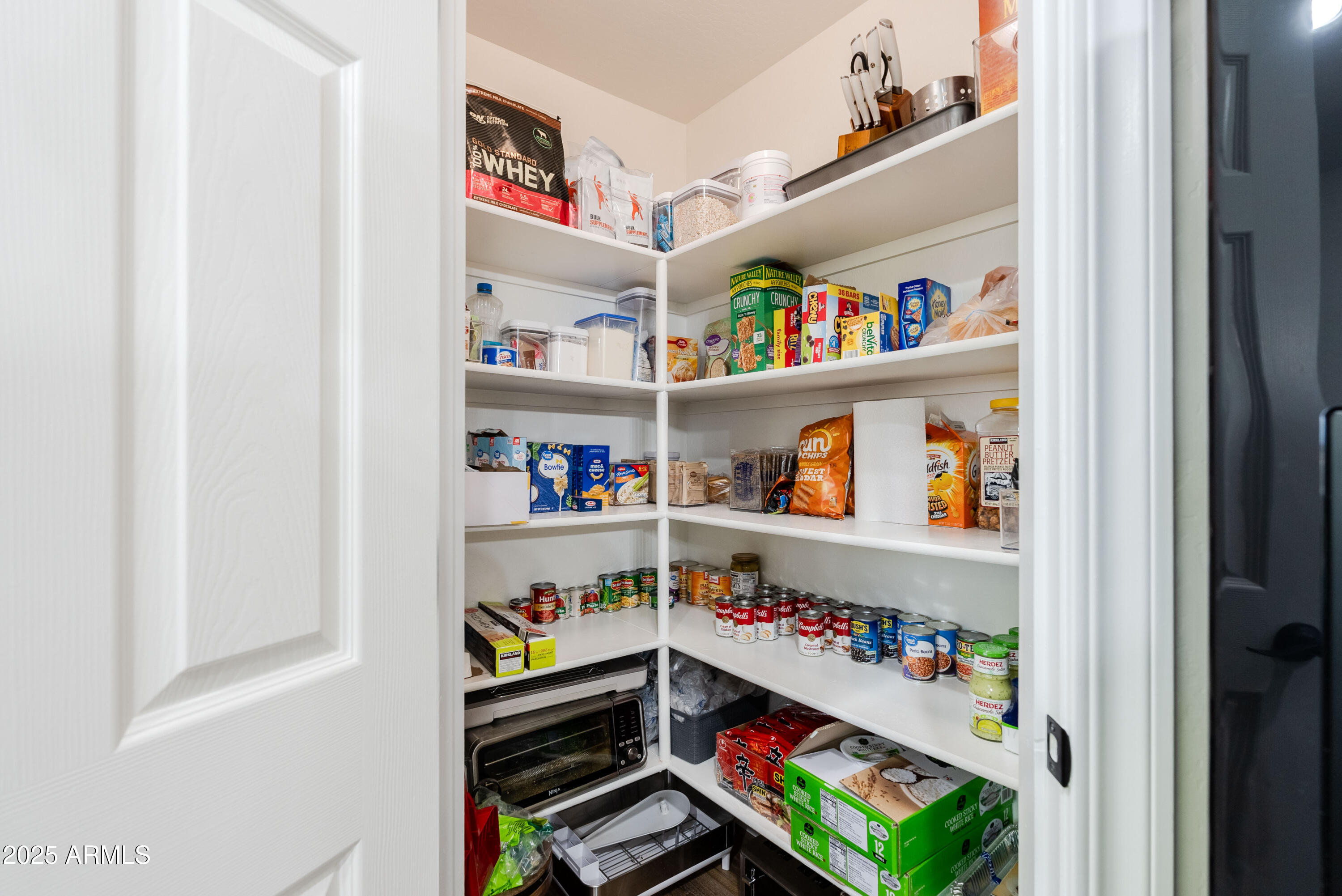 28061 N Holly Road Property Photo 20
