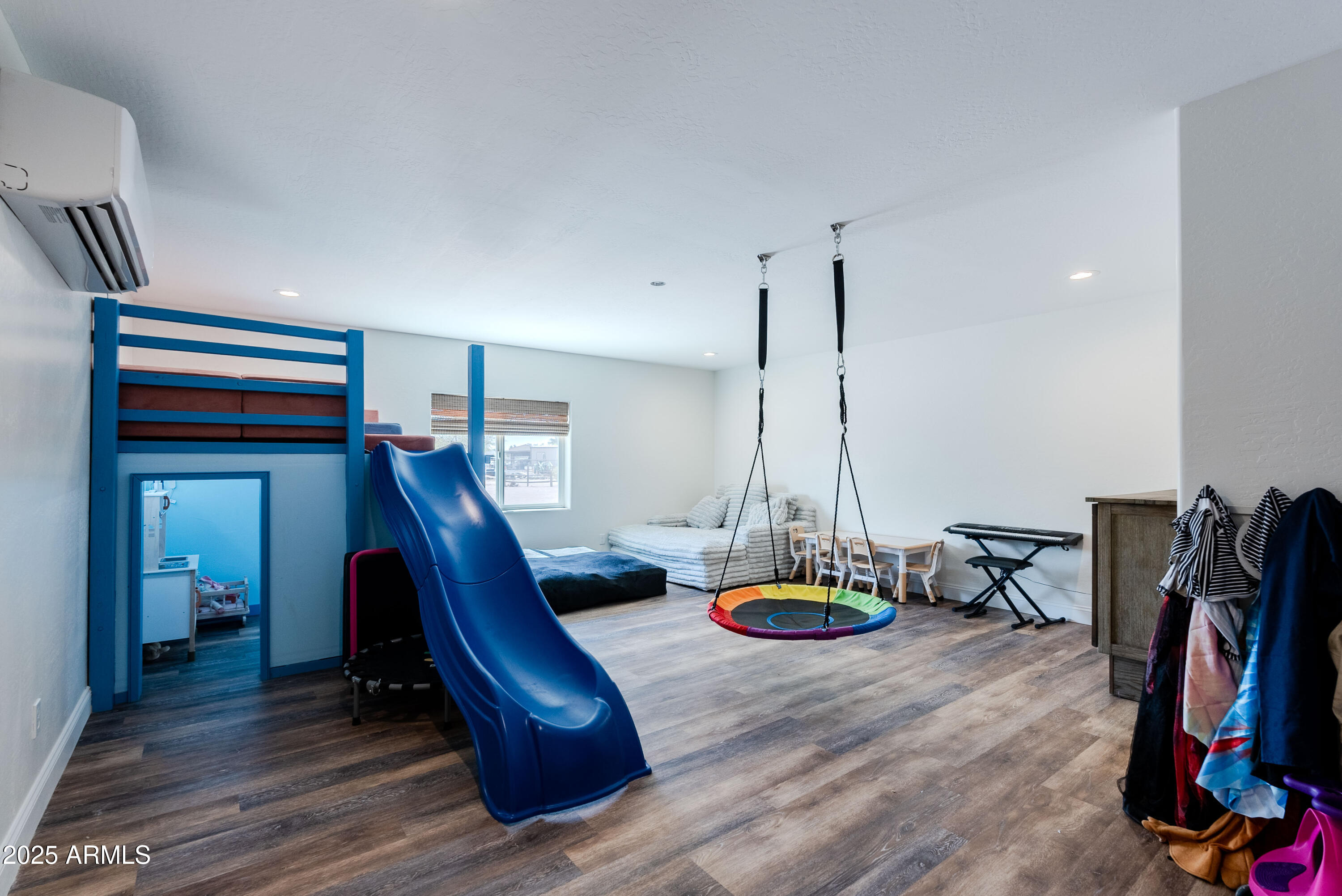 28061 N Holly Road Property Photo 27