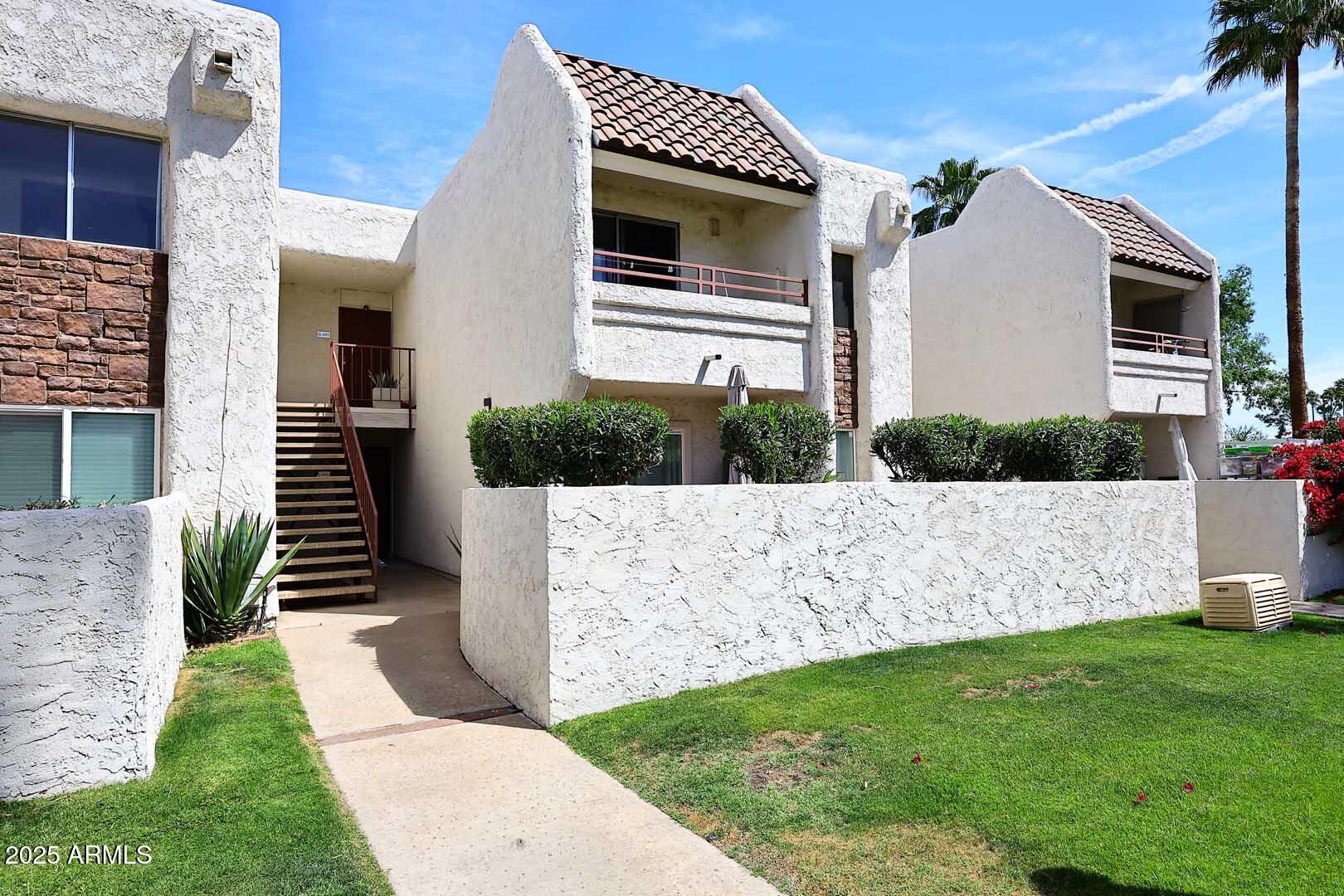 7350 N Via Paseo Del Sur Property Photo 2