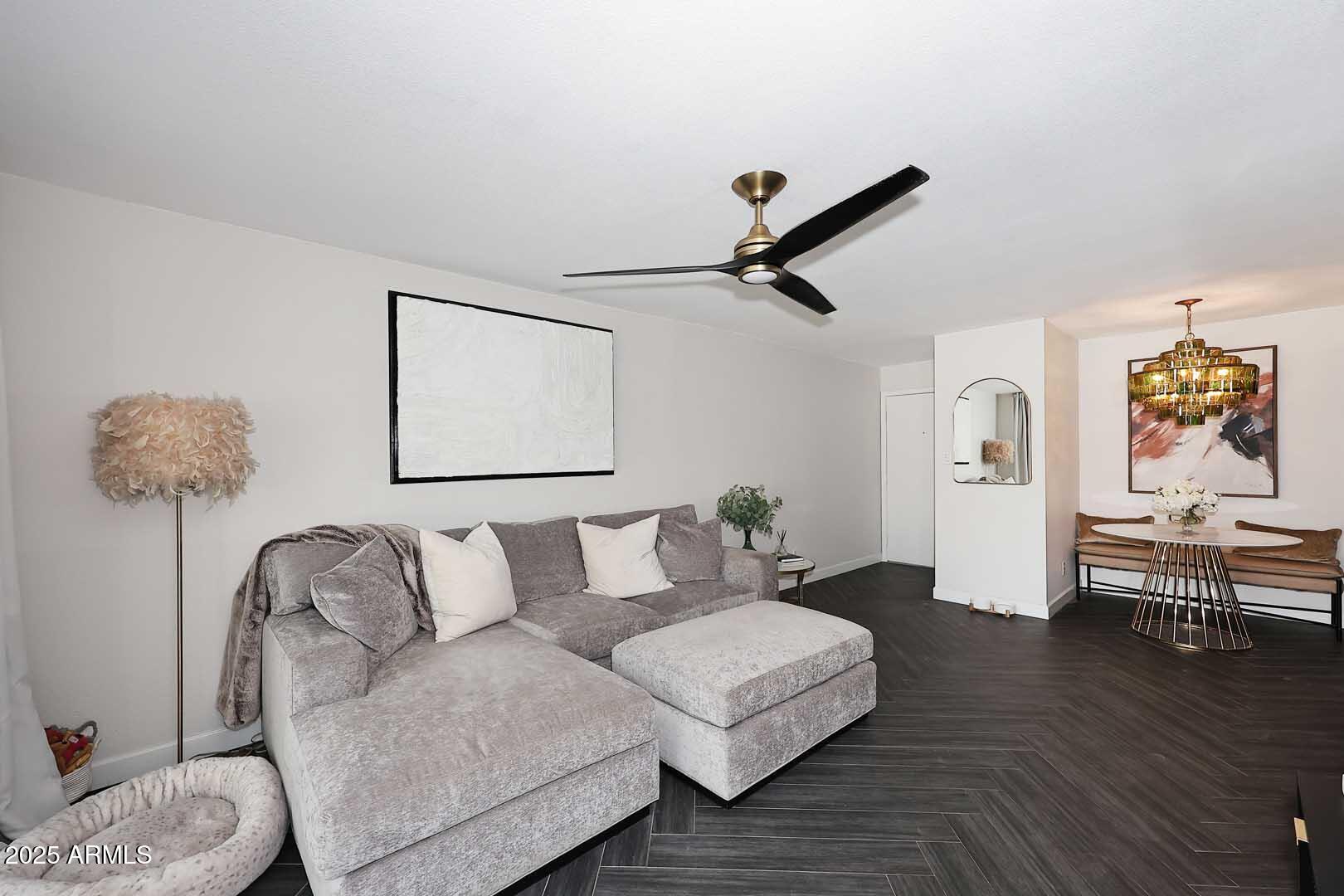 7350 N Via Paseo Del Sur Property Photo 8