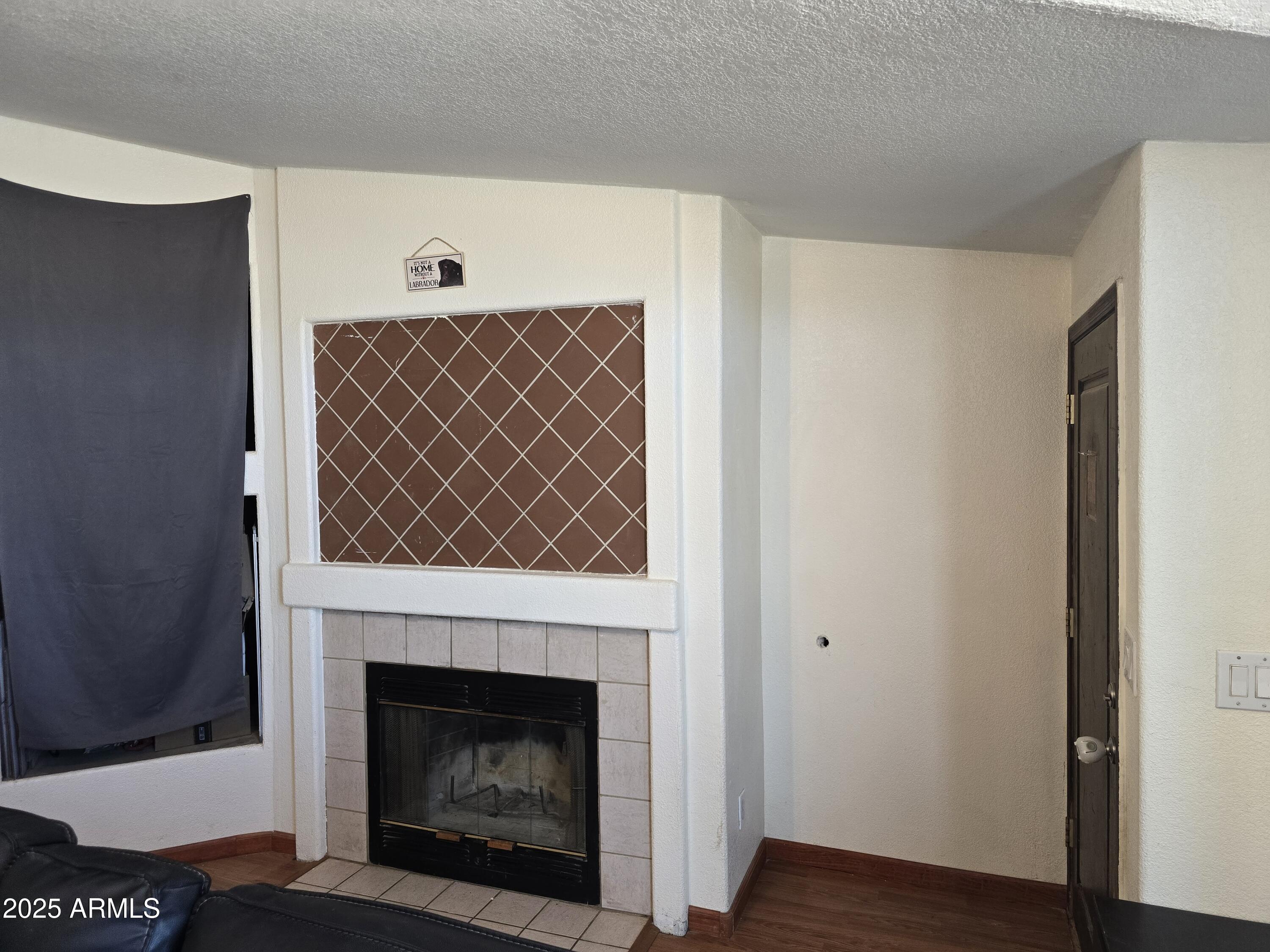 19111 W Clarendon Avenue Property Photo 8