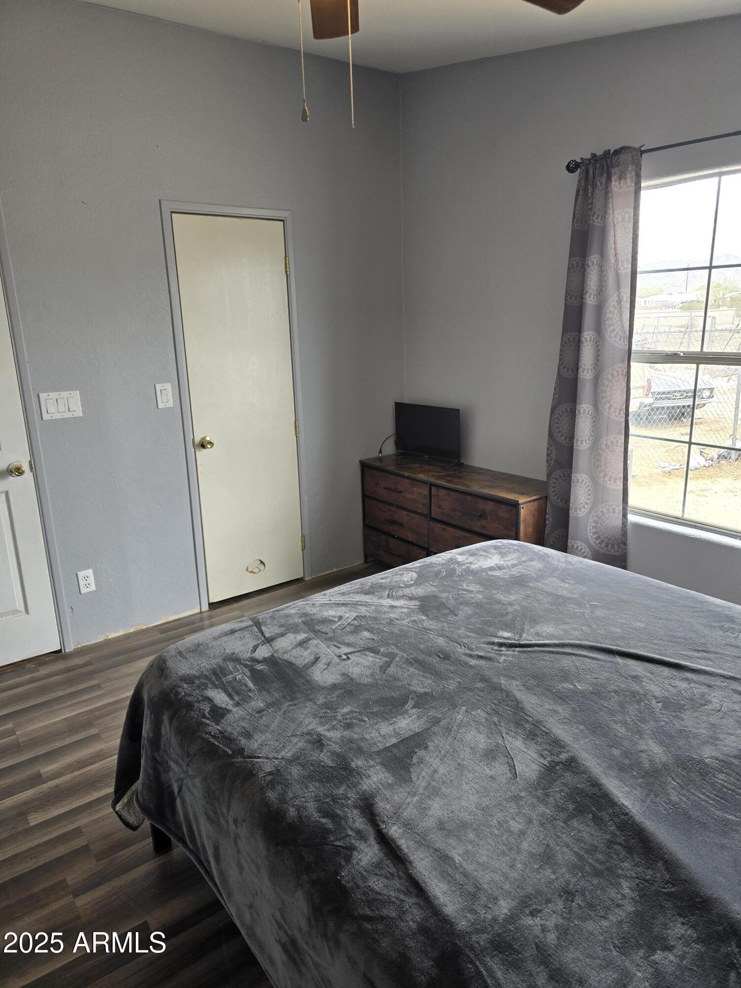 19111 W Clarendon Avenue Property Photo 28
