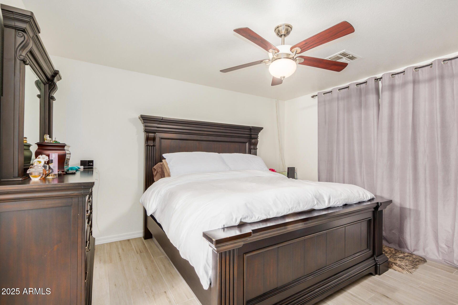 10407 W Reade Avenue Property Photo 15