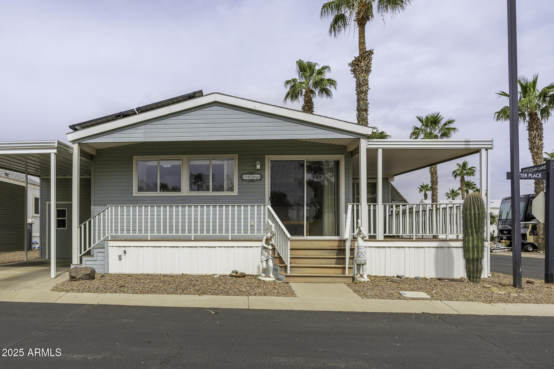 1110 N Henness Road Property Photo