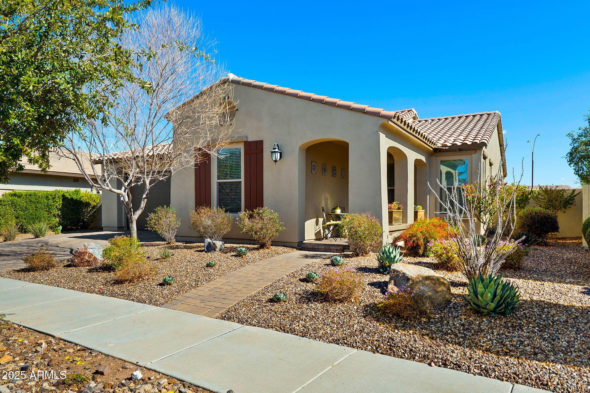 5742 S Winchester Street Property Photo