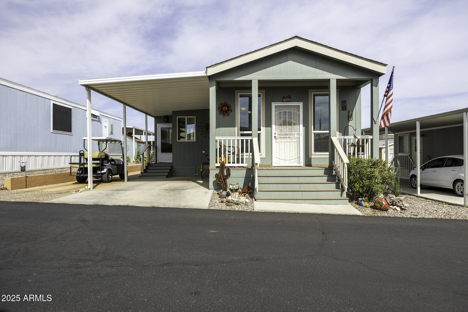17065 E Peak Lane Property Photo 1