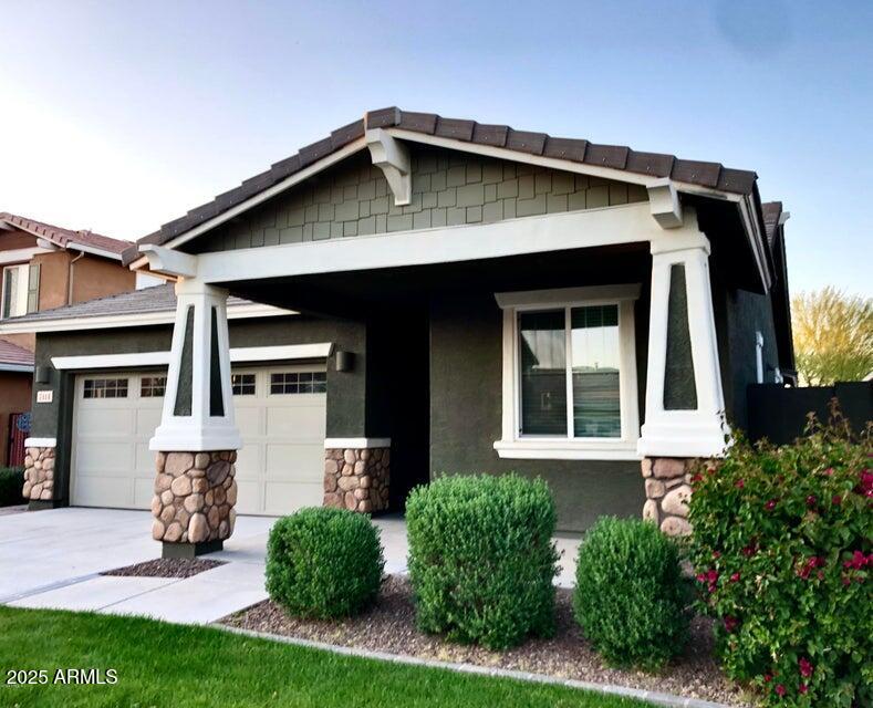 7114 E Olla Avenue Property Photo