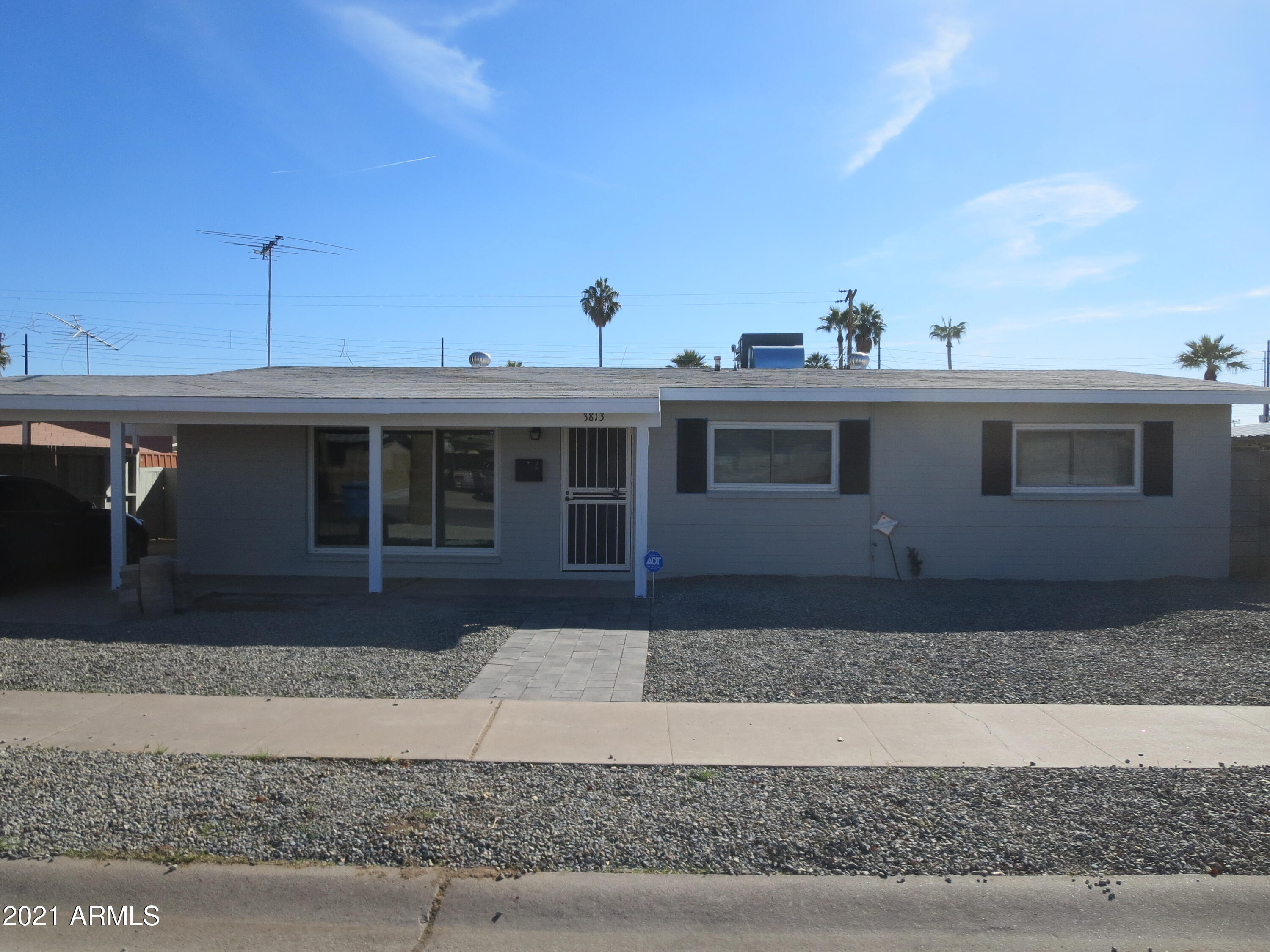 3813 W Meadowbrook Avenue Property Photo