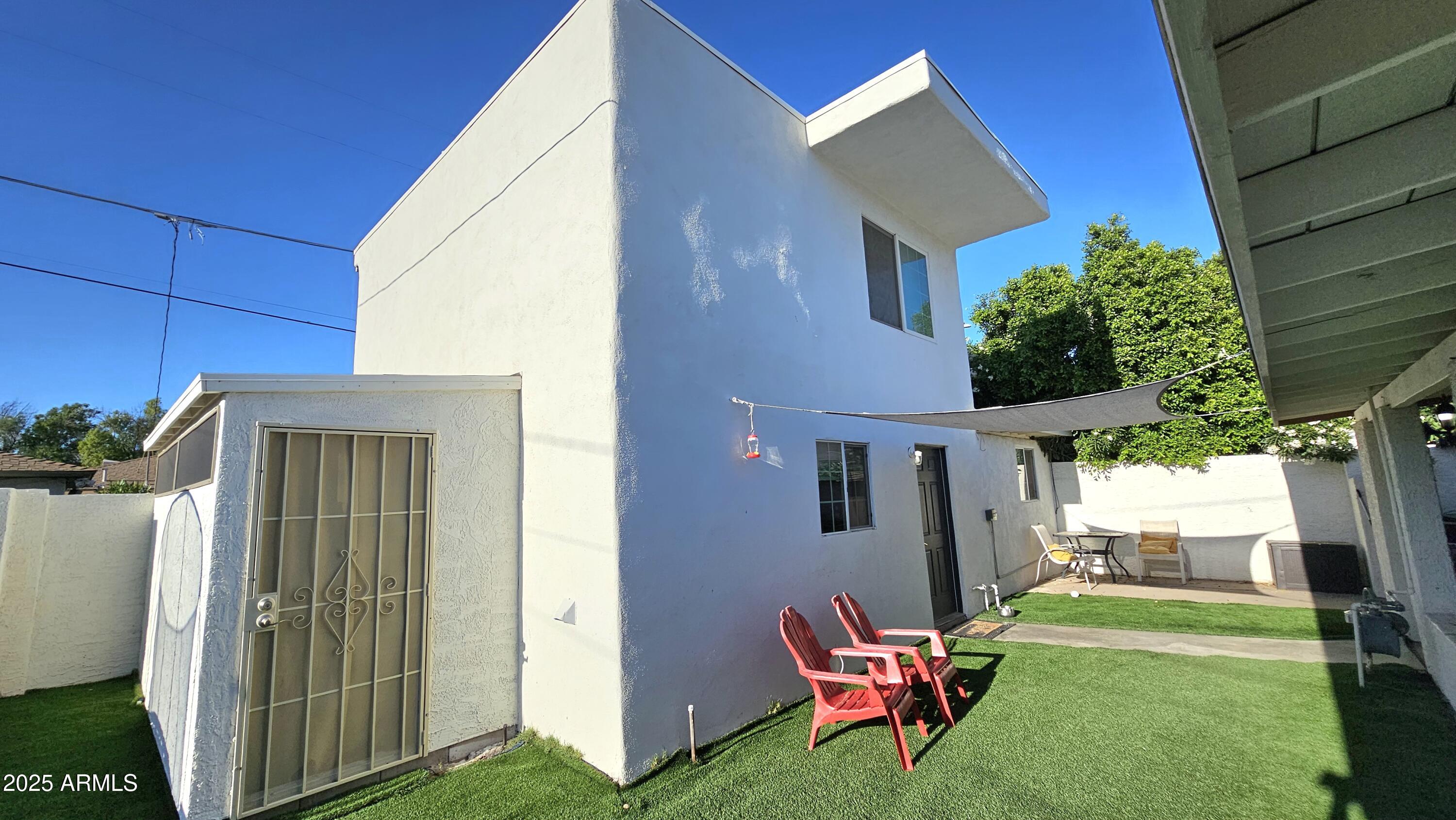 1520 W Encanto Boulevard Property Photo