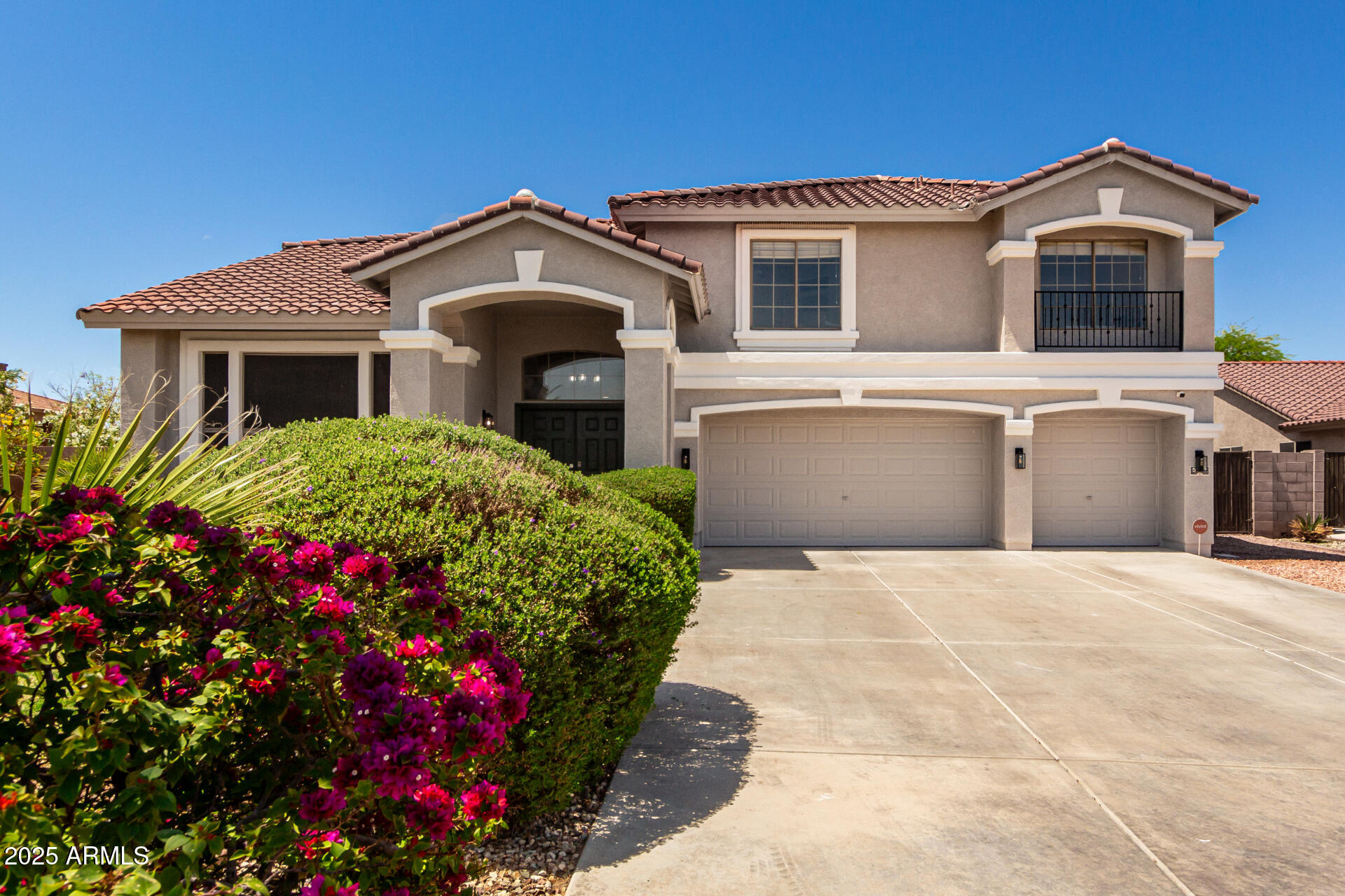 5322 N Oro Vista Court Property Photo 1